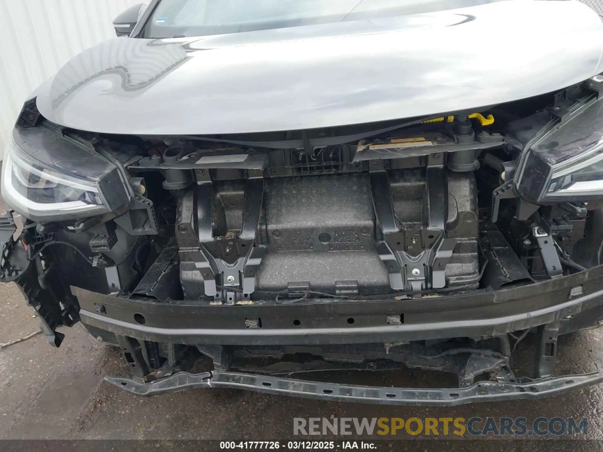 10 Photograph of a damaged car 1V2FMPE87PC011624 VOLKSWAGEN ID.4 2023