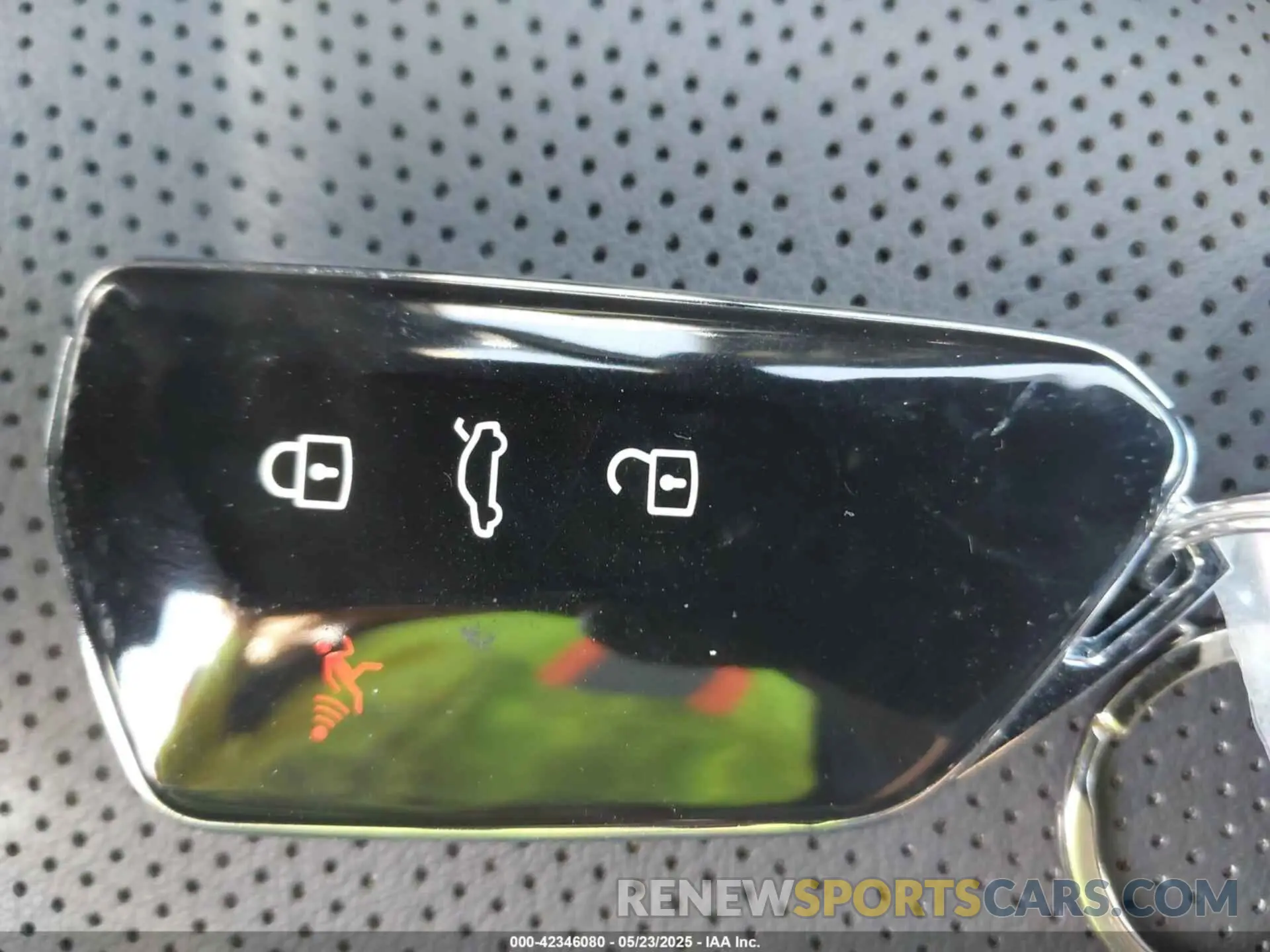 11 Photograph of a damaged car 1V2GNPE80PC006735 VOLKSWAGEN ID.4 2023