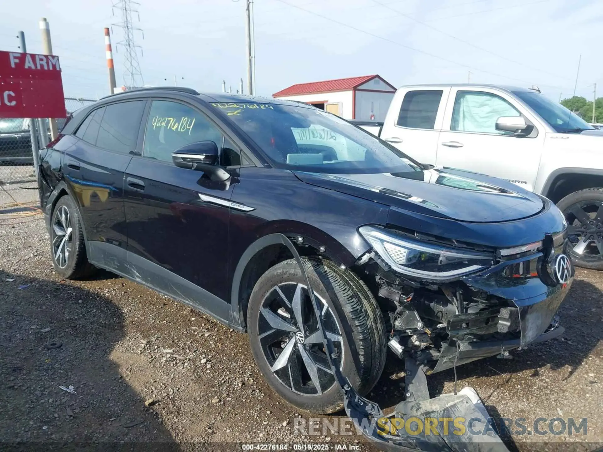 6 Photograph of a damaged car 1V2GNPE84PC002994 VOLKSWAGEN ID.4 2023
