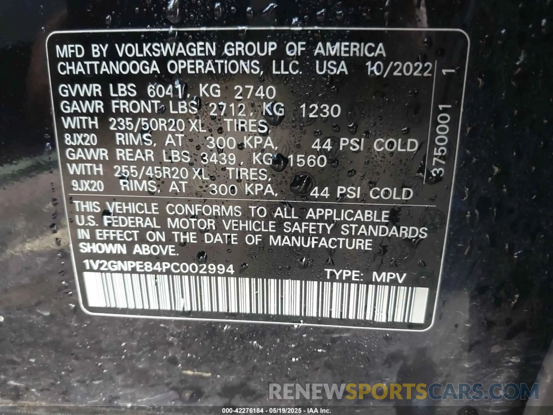 9 Photograph of a damaged car 1V2GNPE84PC002994 VOLKSWAGEN ID.4 2023