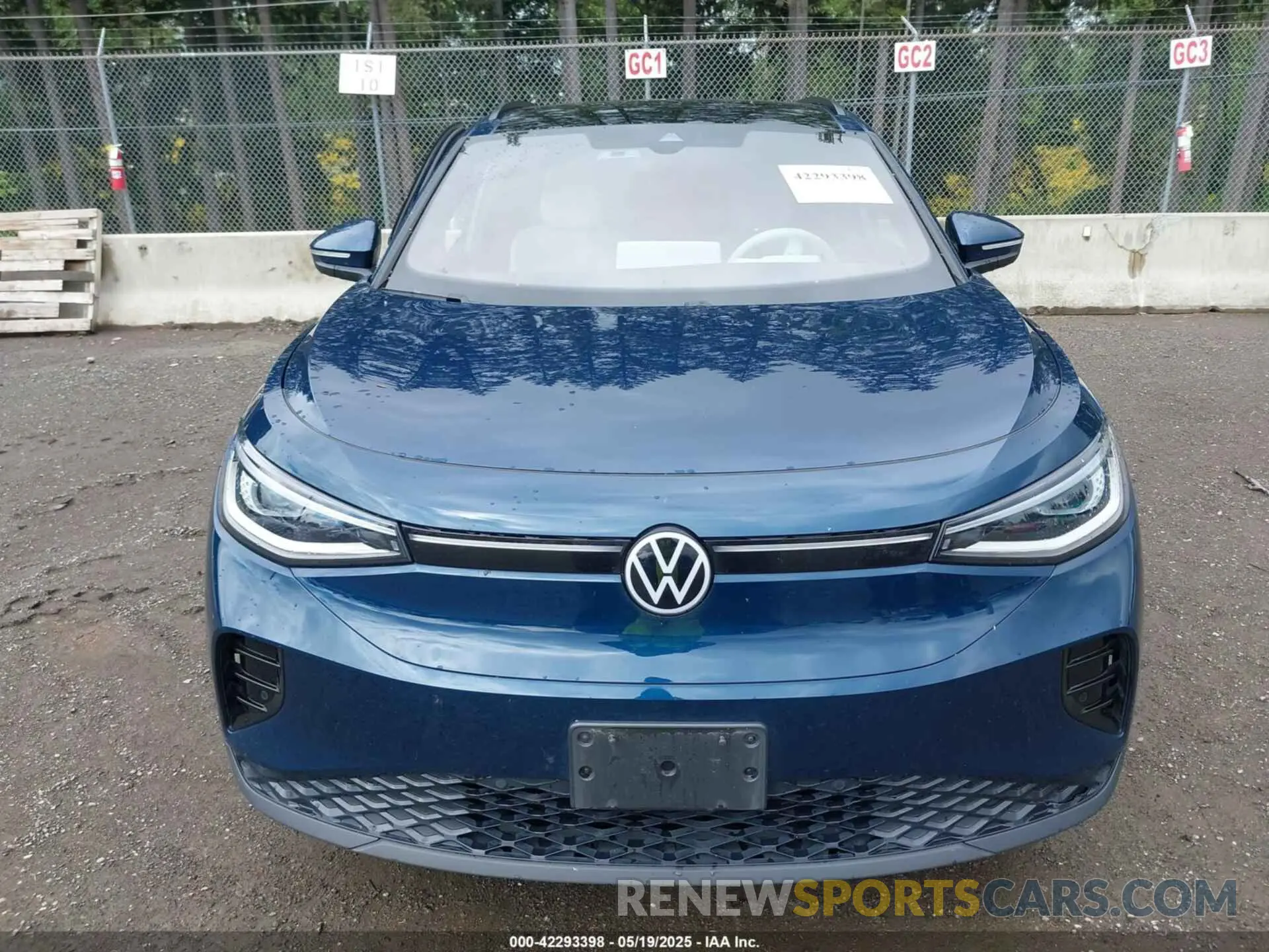11 Photograph of a damaged car 1V2GNPE8XPC004149 VOLKSWAGEN ID.4 2023