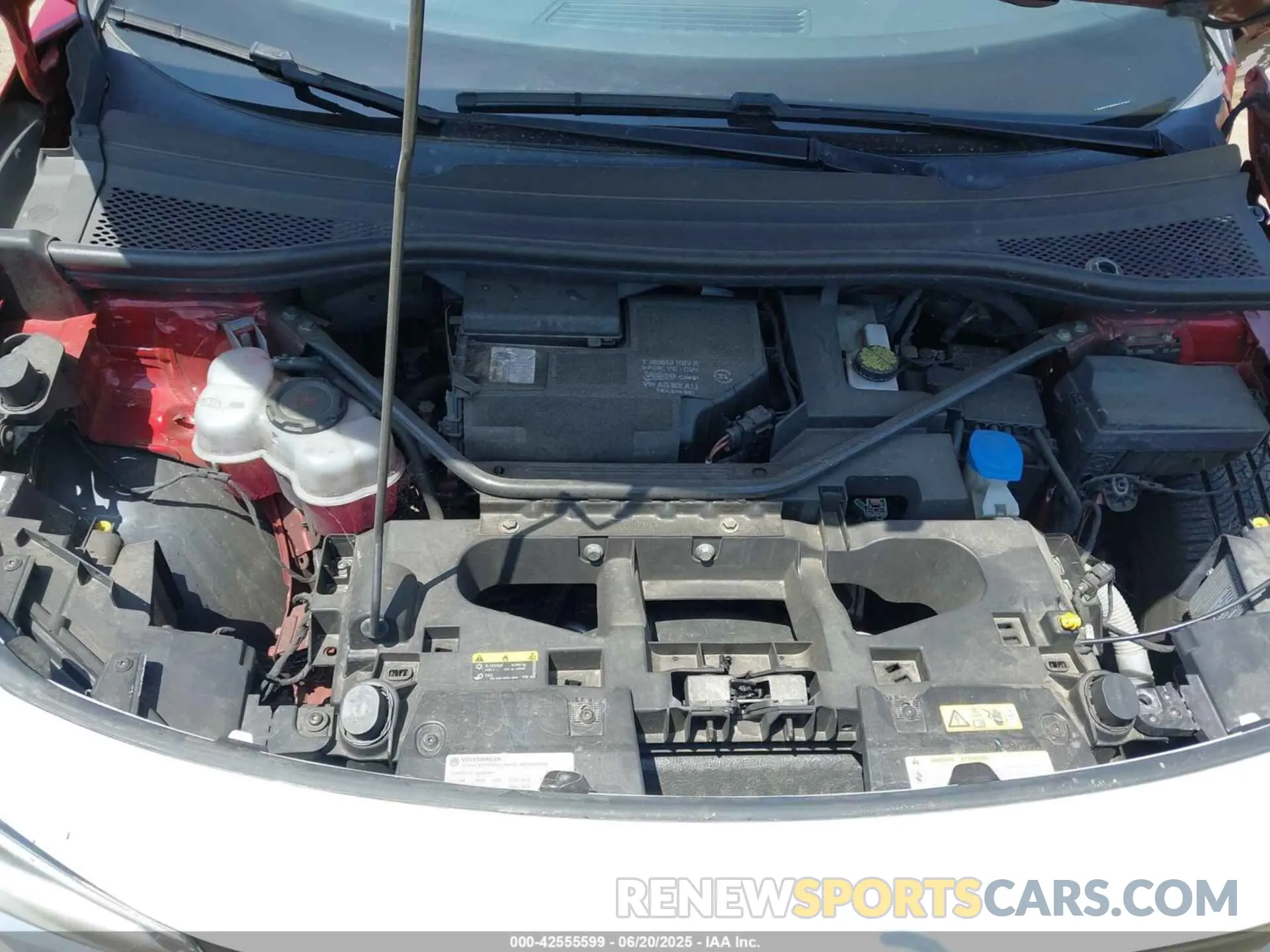 10 Photograph of a damaged car 1V2JNPE87PC014191 VOLKSWAGEN ID.4 2023