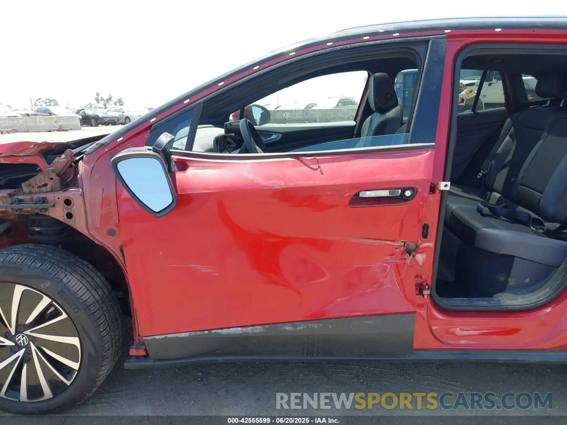 22 Photograph of a damaged car 1V2JNPE87PC014191 VOLKSWAGEN ID.4 2023