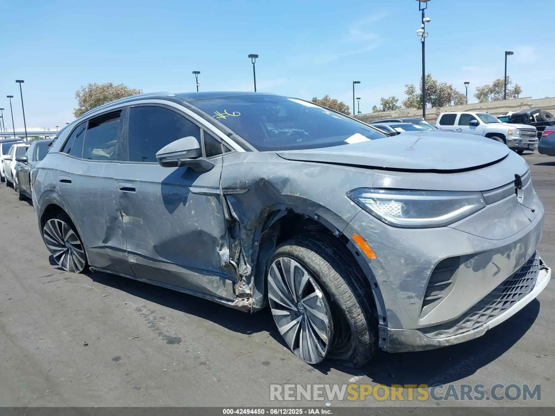 6 Photograph of a damaged car 1V2JNPE89PC047127 VOLKSWAGEN ID.4 2023