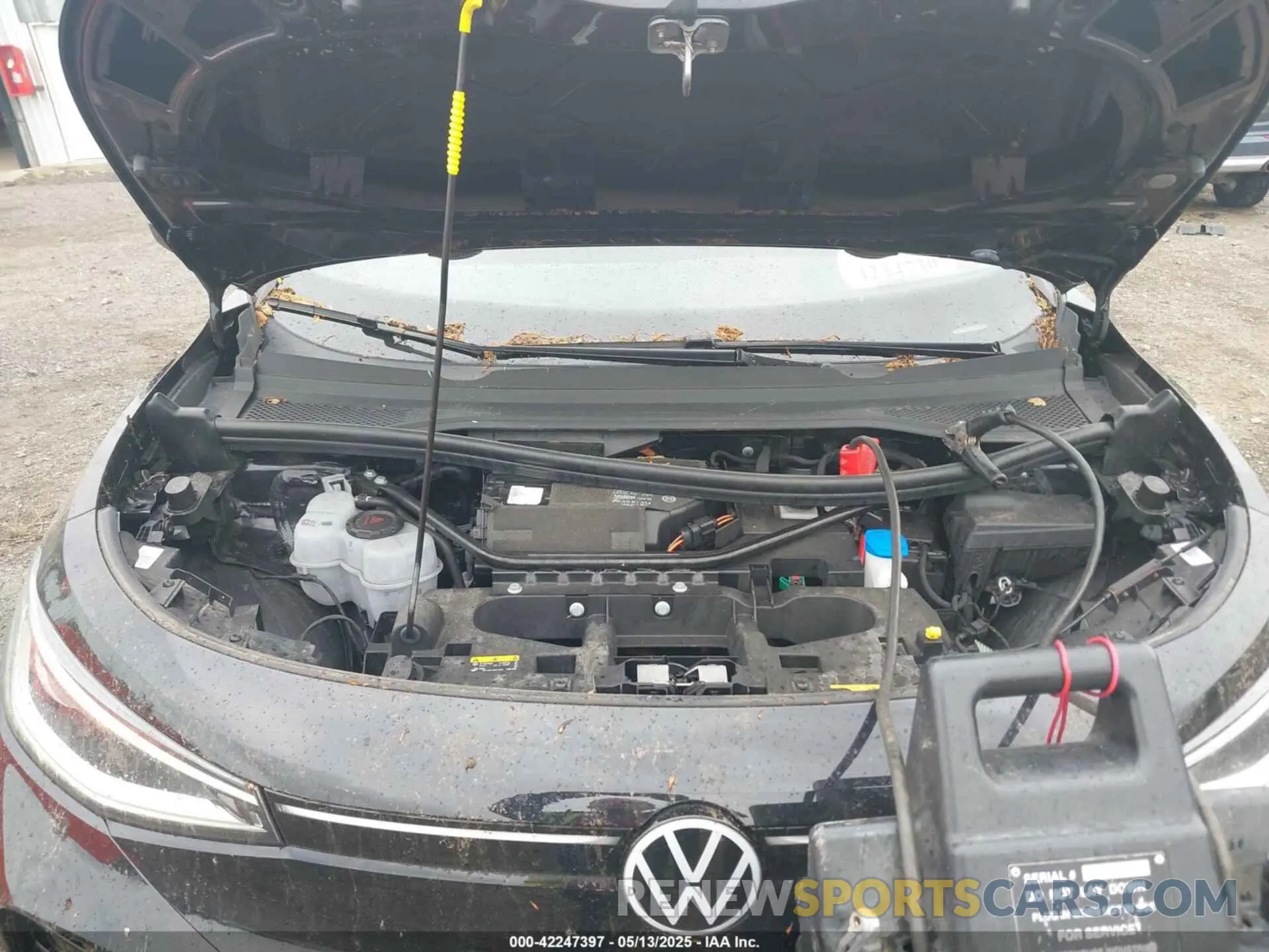 10 Photograph of a damaged car 1V2VMPE82PC032604 VOLKSWAGEN ID.4 2023