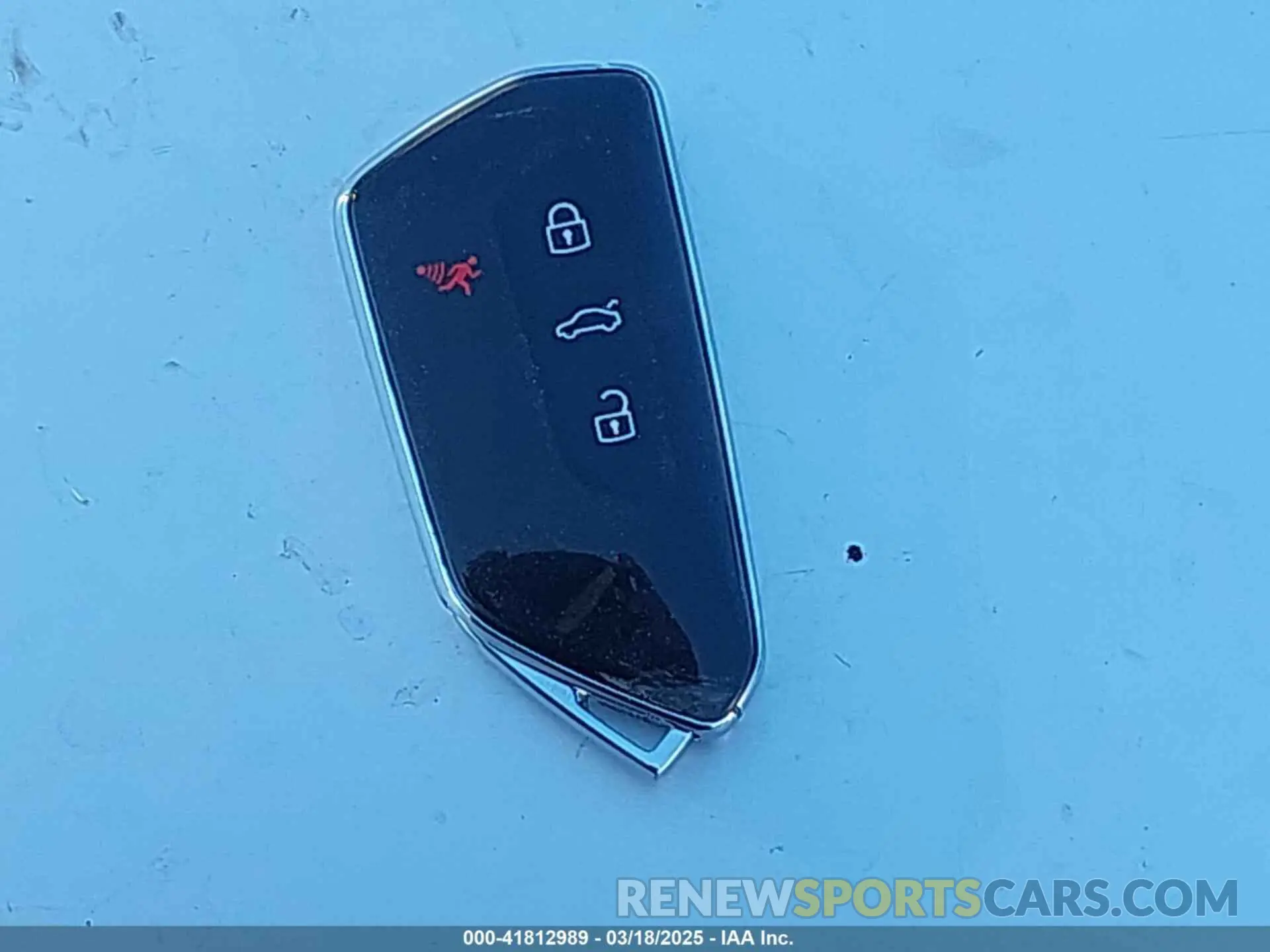 11 Photograph of a damaged car 1V2VMPE85PC046352 VOLKSWAGEN ID.4 2023