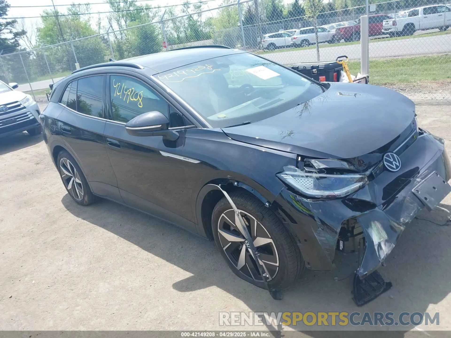 1 Photograph of a damaged car 1V2VMPE87PC043534 VOLKSWAGEN ID.4 2023