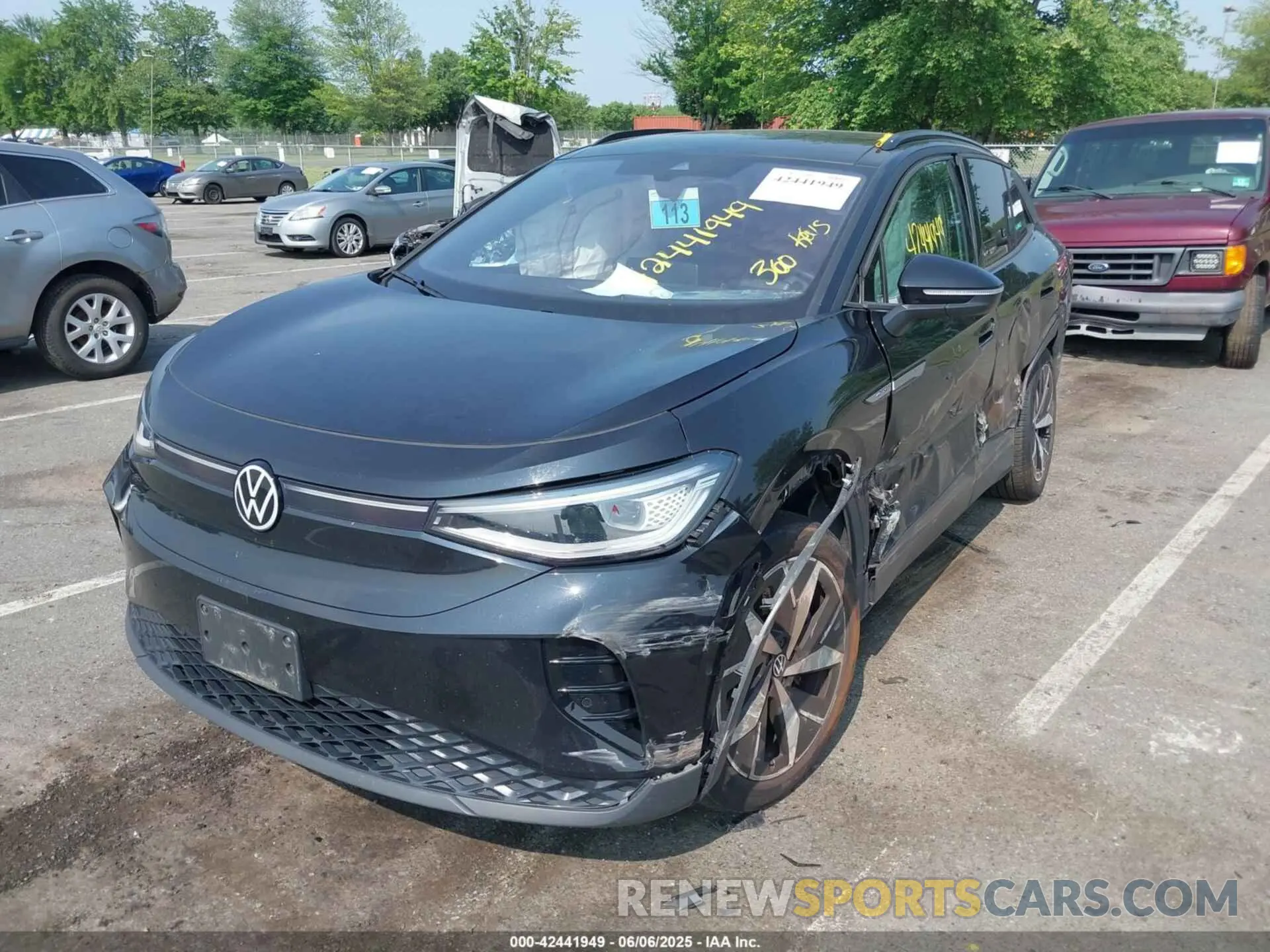 2 Photograph of a damaged car 1V2WNPE83PC049459 VOLKSWAGEN ID.4 2023