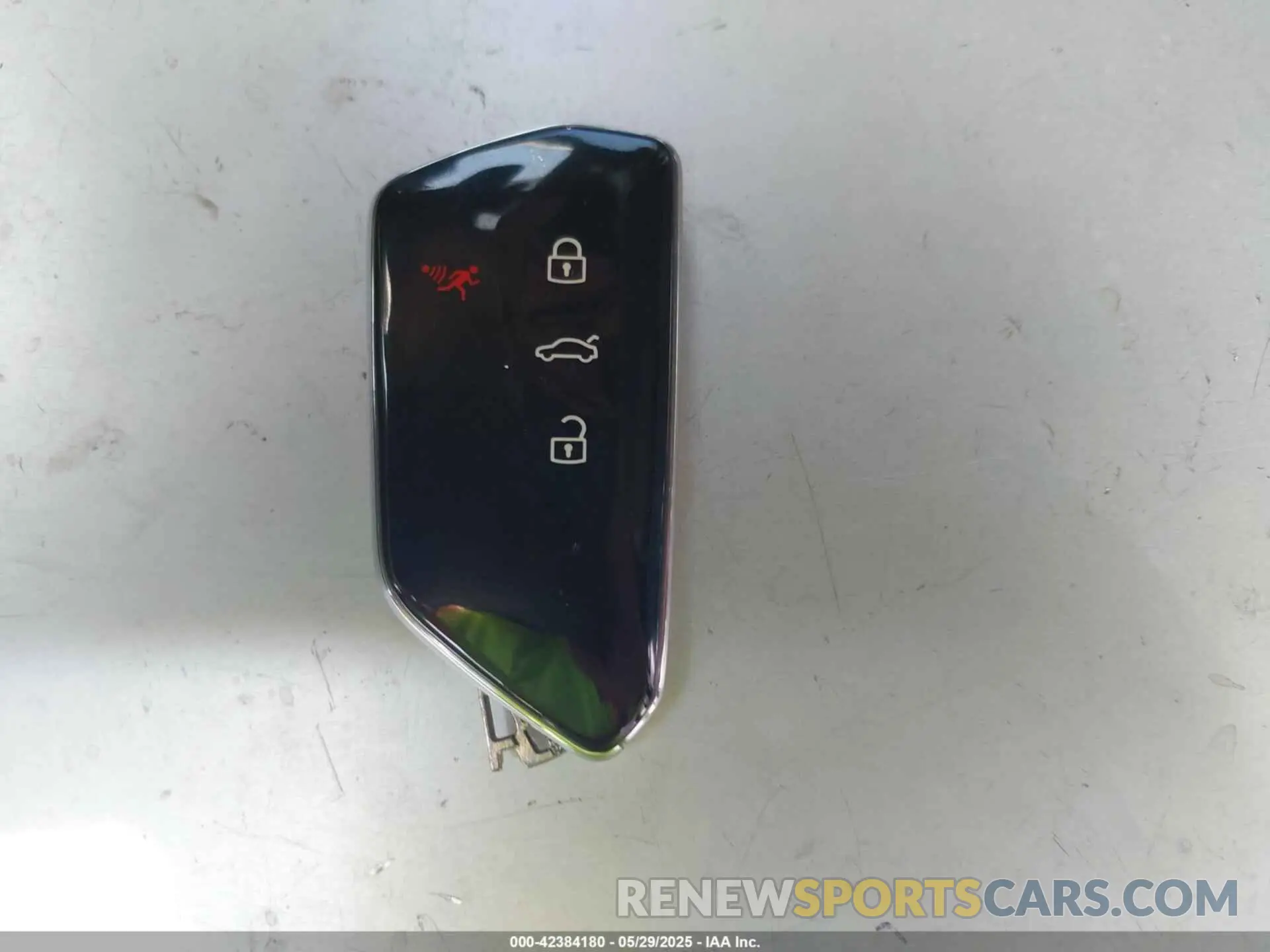 11 Photograph of a damaged car 1V2WNPE88PC031961 VOLKSWAGEN ID.4 2023