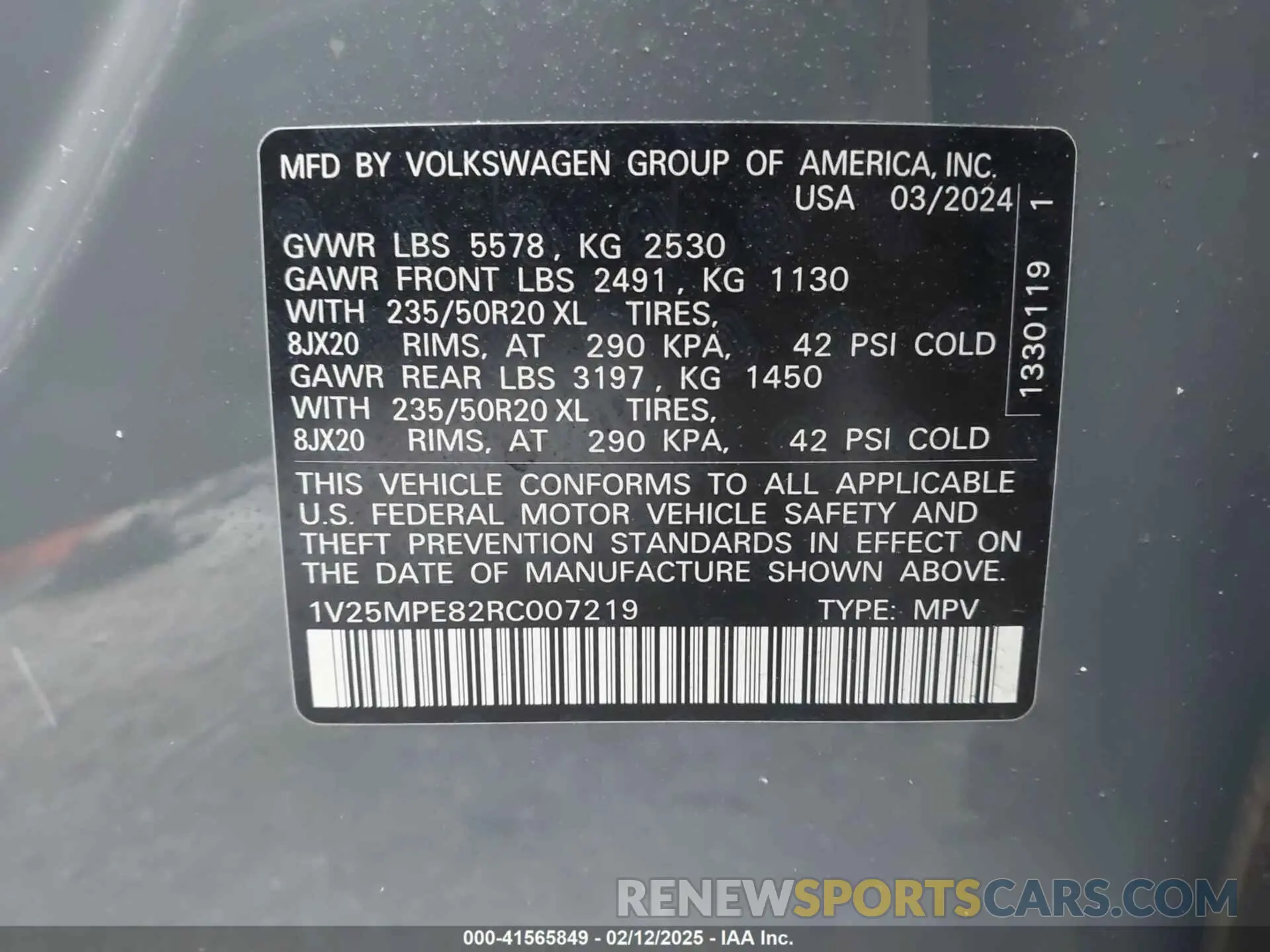 9 Photograph of a damaged car 1V25MPE82RC007219 VOLKSWAGEN ID.4 2024