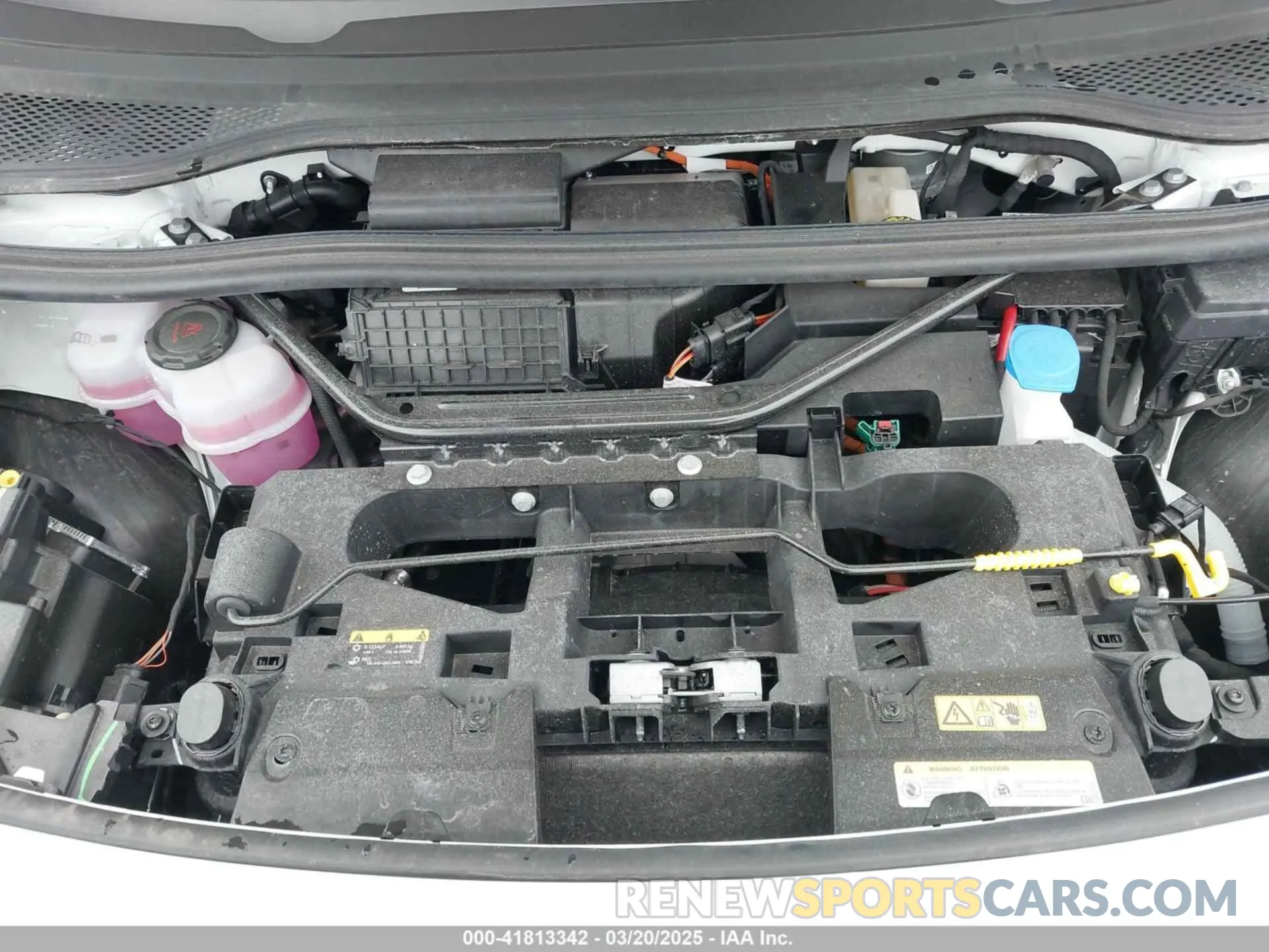 10 Photograph of a damaged car 1V2BMPE85RC017407 VOLKSWAGEN ID.4 2024