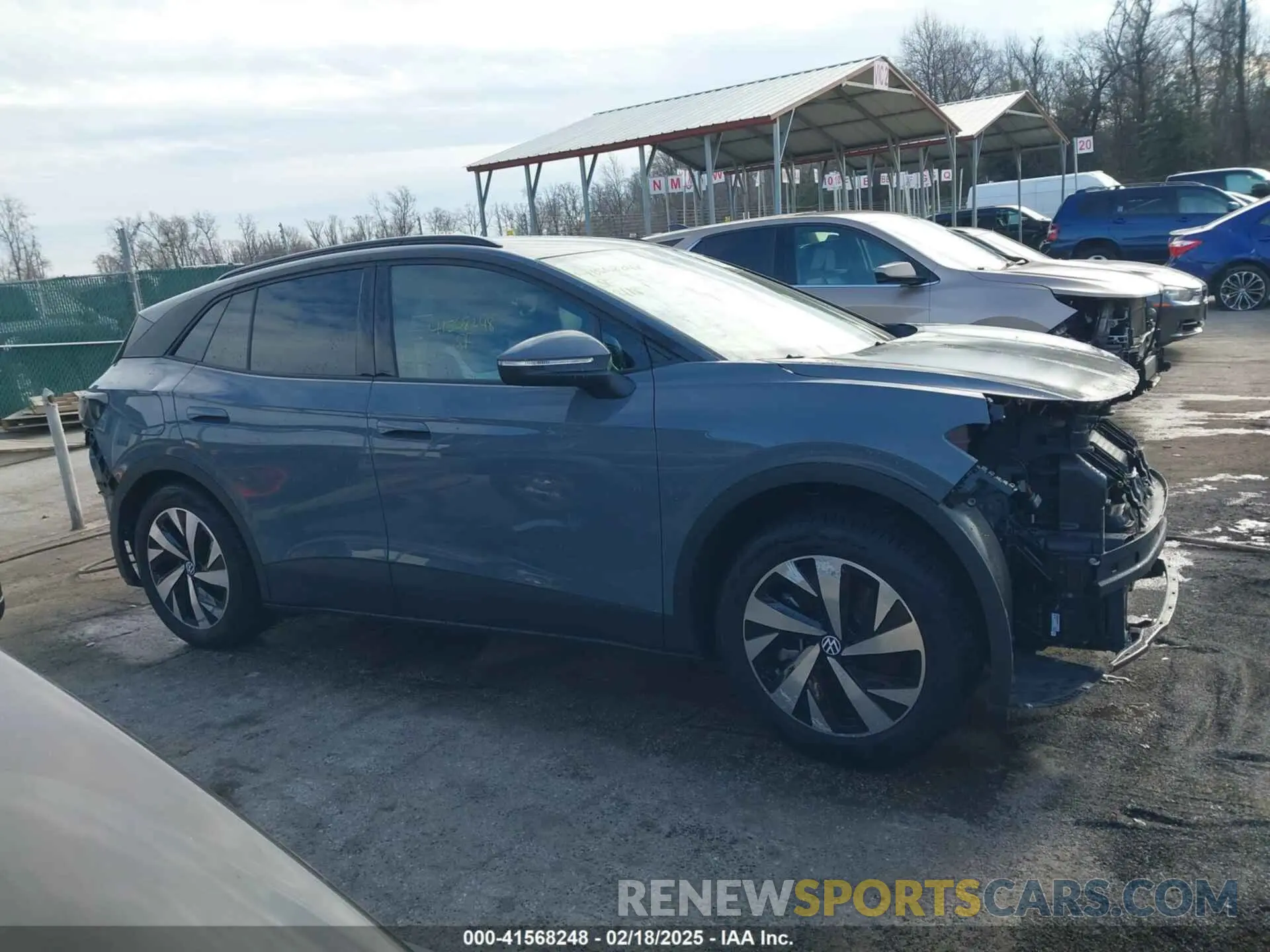 14 Photograph of a damaged car 1V2BMPE87RC005176 VOLKSWAGEN ID.4 2024