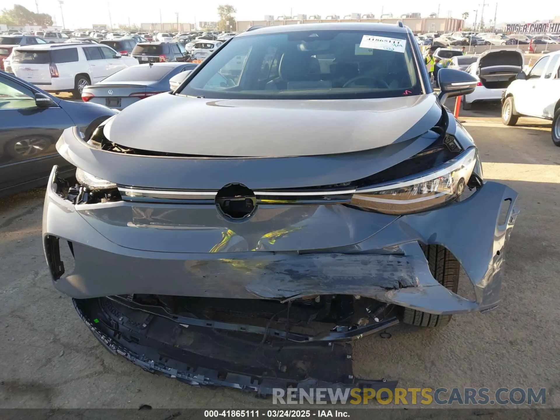 6 Photograph of a damaged car 1V2BMPE89RC007706 VOLKSWAGEN ID.4 2024