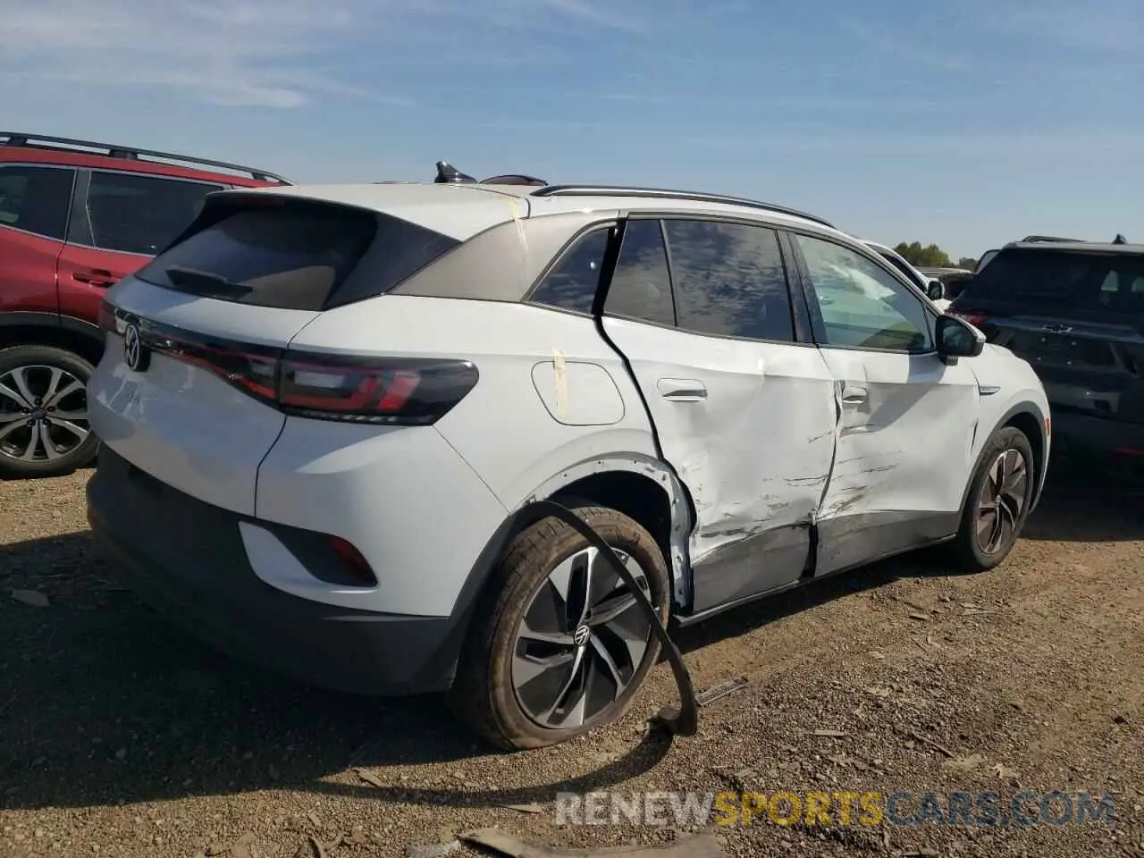 3 Photograph of a damaged car WVGJNPE29NP038412 VOLKSWAGEN ID.4 PRO 2022