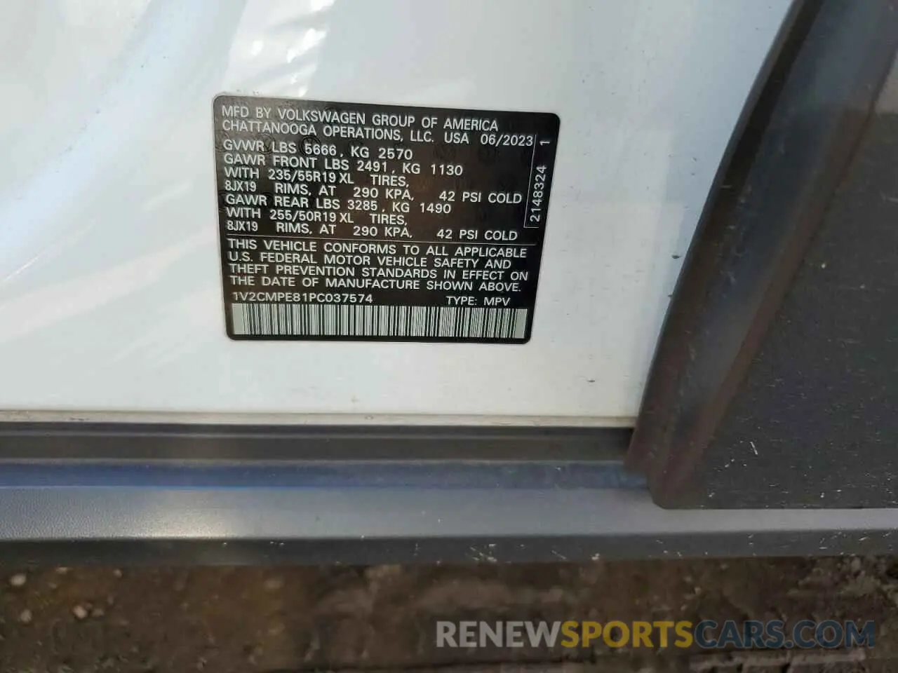 14 Photograph of a damaged car 1V2CMPE81PC037574 VOLKSWAGEN ID.4 PRO 2023