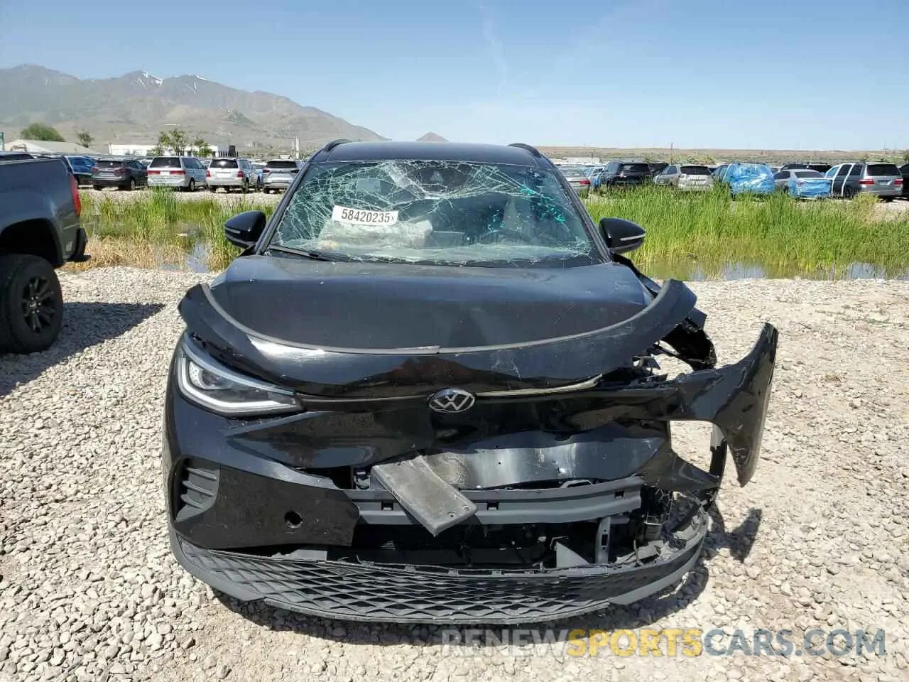 5 Photograph of a damaged car WVGTMPE23MP055006 VOLKSWAGEN ID.4 PRO S 2021