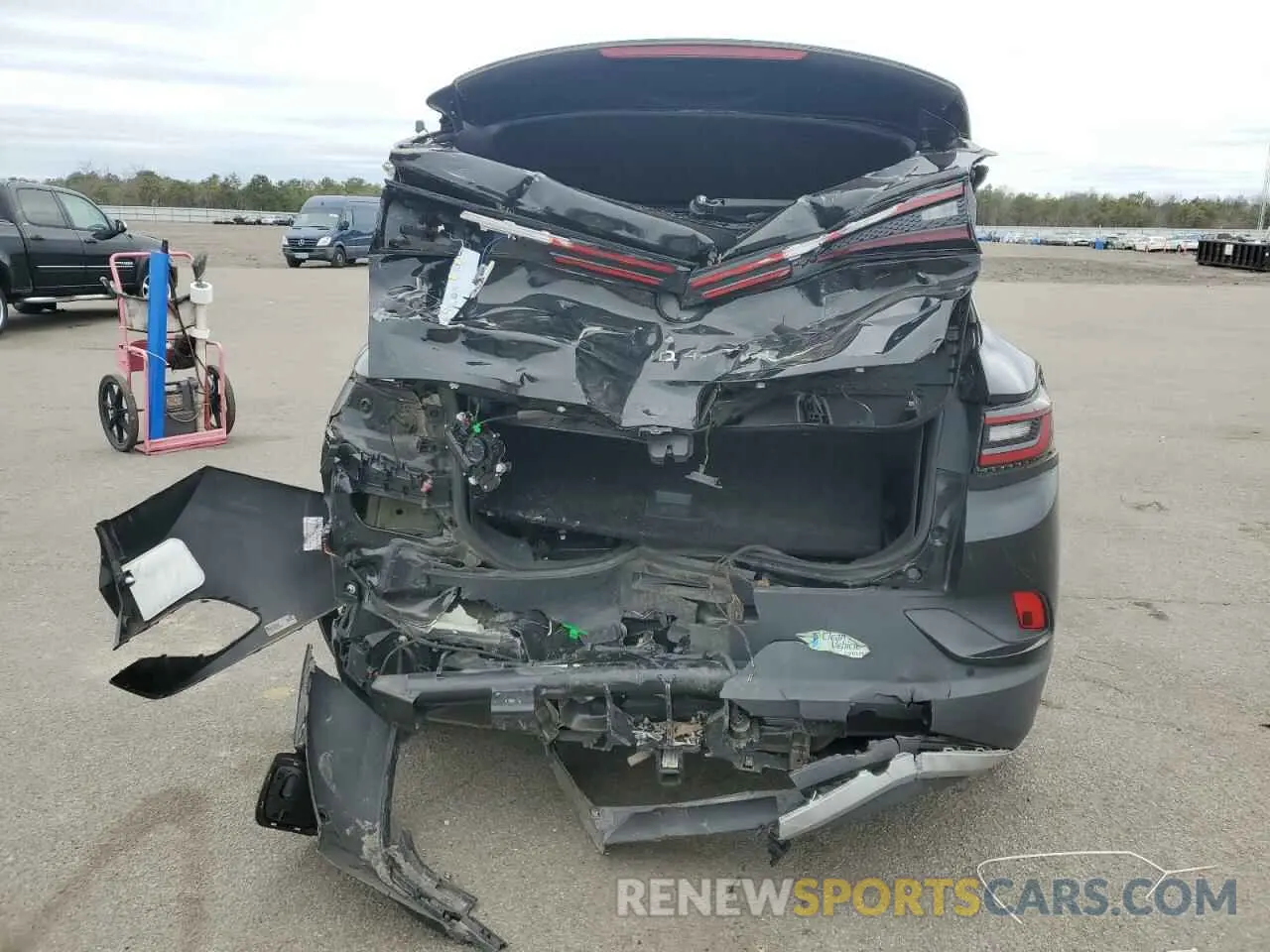 6 Photograph of a damaged car WVGUNPE27MP061232 VOLKSWAGEN ID.4 PRO S 2021