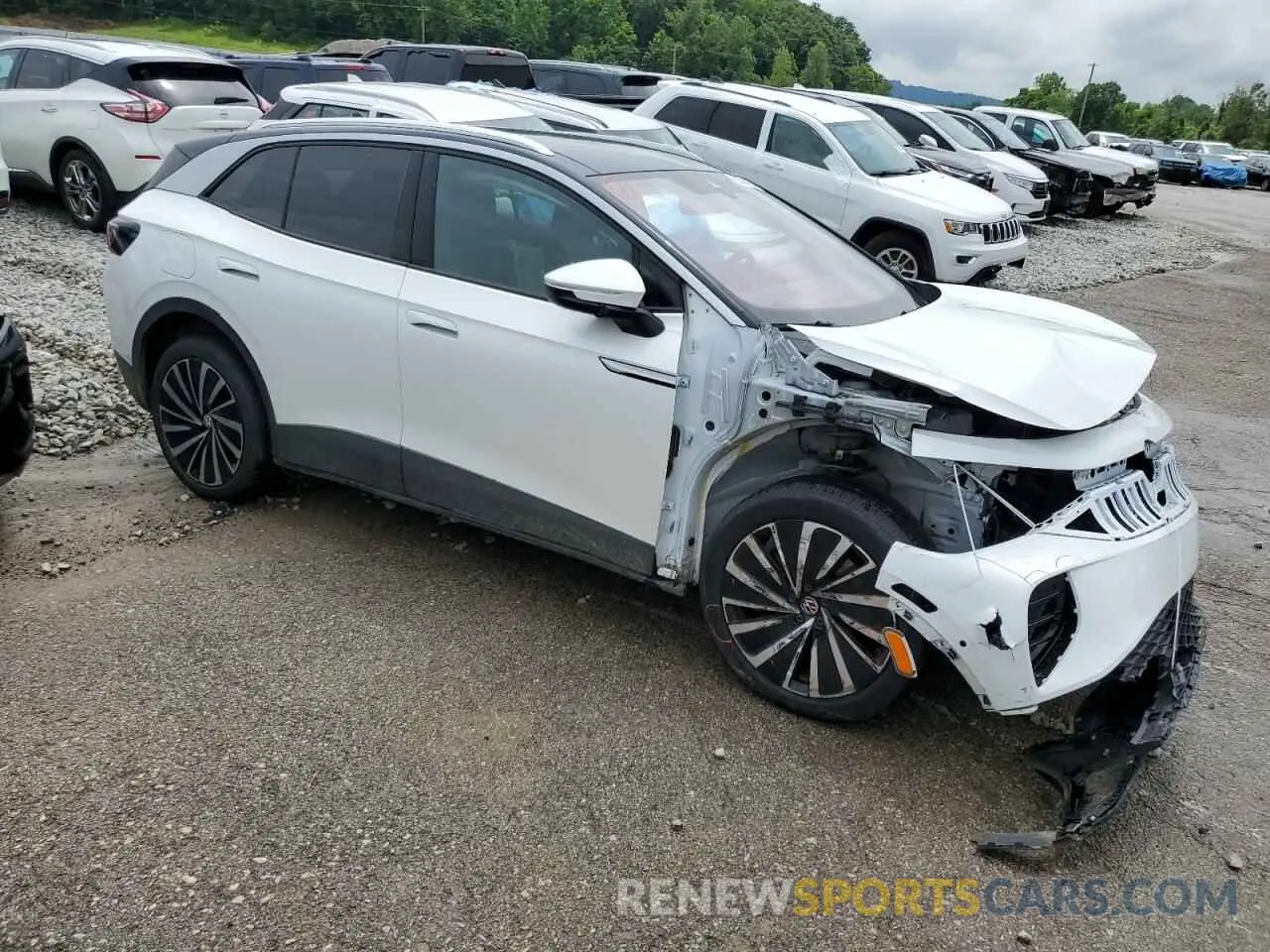 4 Photograph of a damaged car 1V2JNPE86PC046825 VOLKSWAGEN ID.4 PRO S 2023