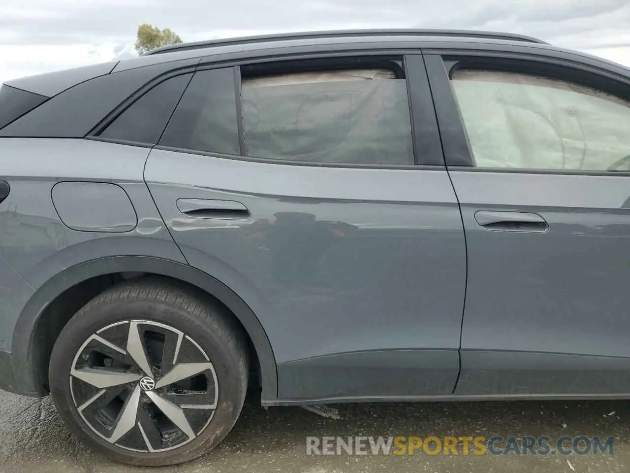 10 Photograph of a damaged car 1V2VMPE81PC052505 VOLKSWAGEN ID.4 PRO S 2023