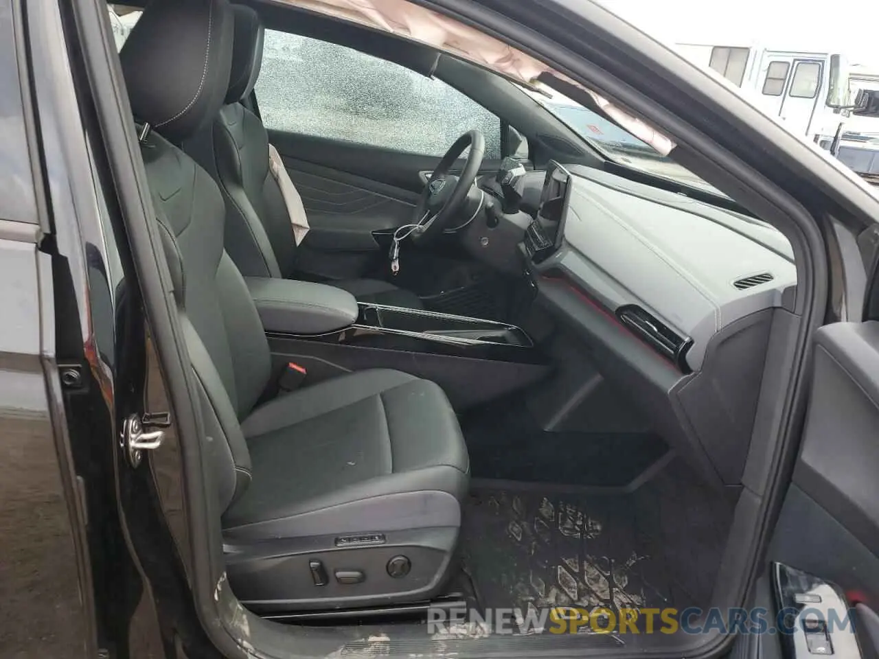 7 Photograph of a damaged car 1V2VMPE84PC020826 VOLKSWAGEN ID.4 PRO S 2023