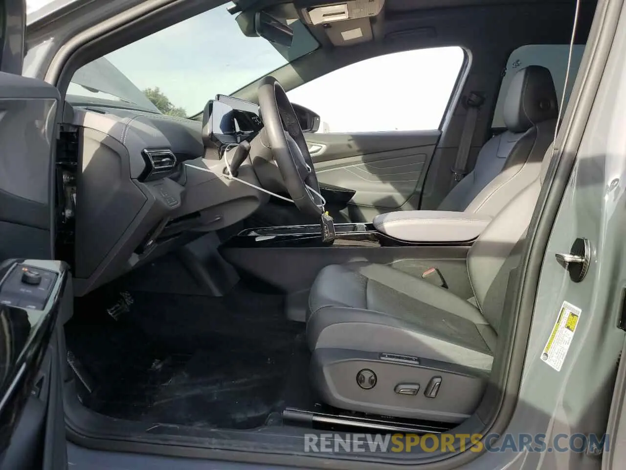 7 Photograph of a damaged car 1V2VMPE84PC021684 VOLKSWAGEN ID.4 PRO S 2023