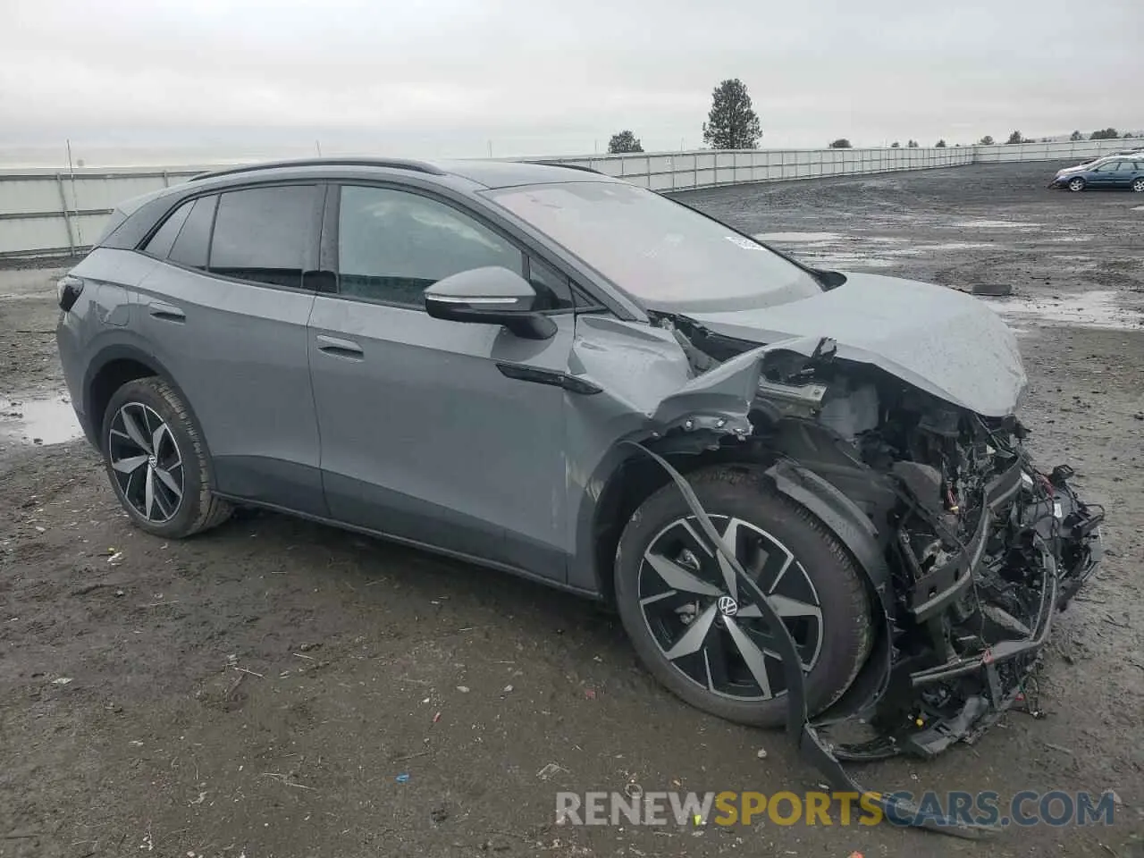 4 Photograph of a damaged car 1V2WNPE80PC051413 VOLKSWAGEN ID.4 PRO S 2023