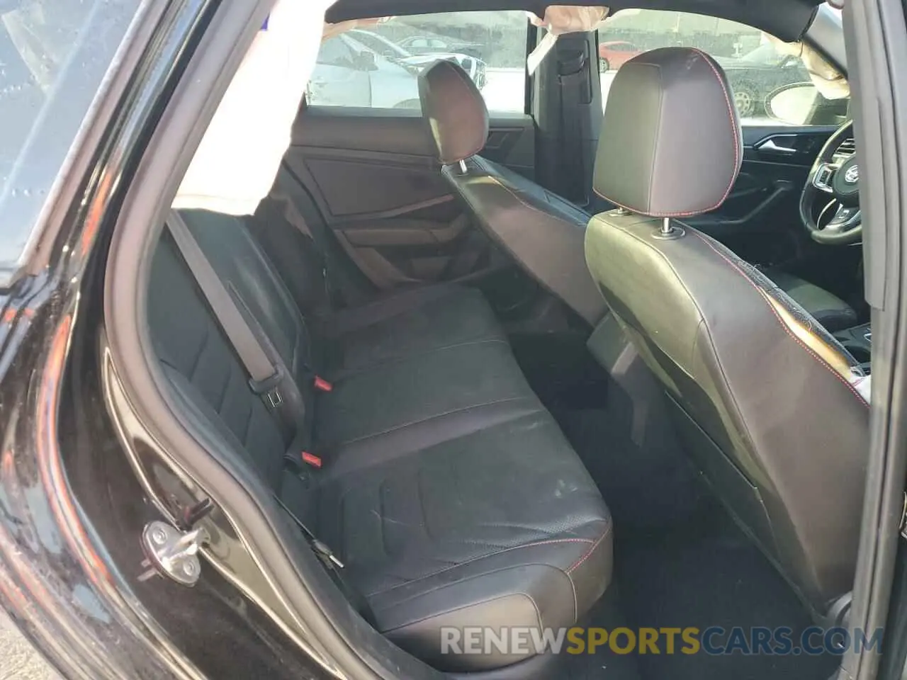 10 Photograph of a damaged car 3VW6T7BU2KM225298 VOLKSWAGEN JETTA 2019
