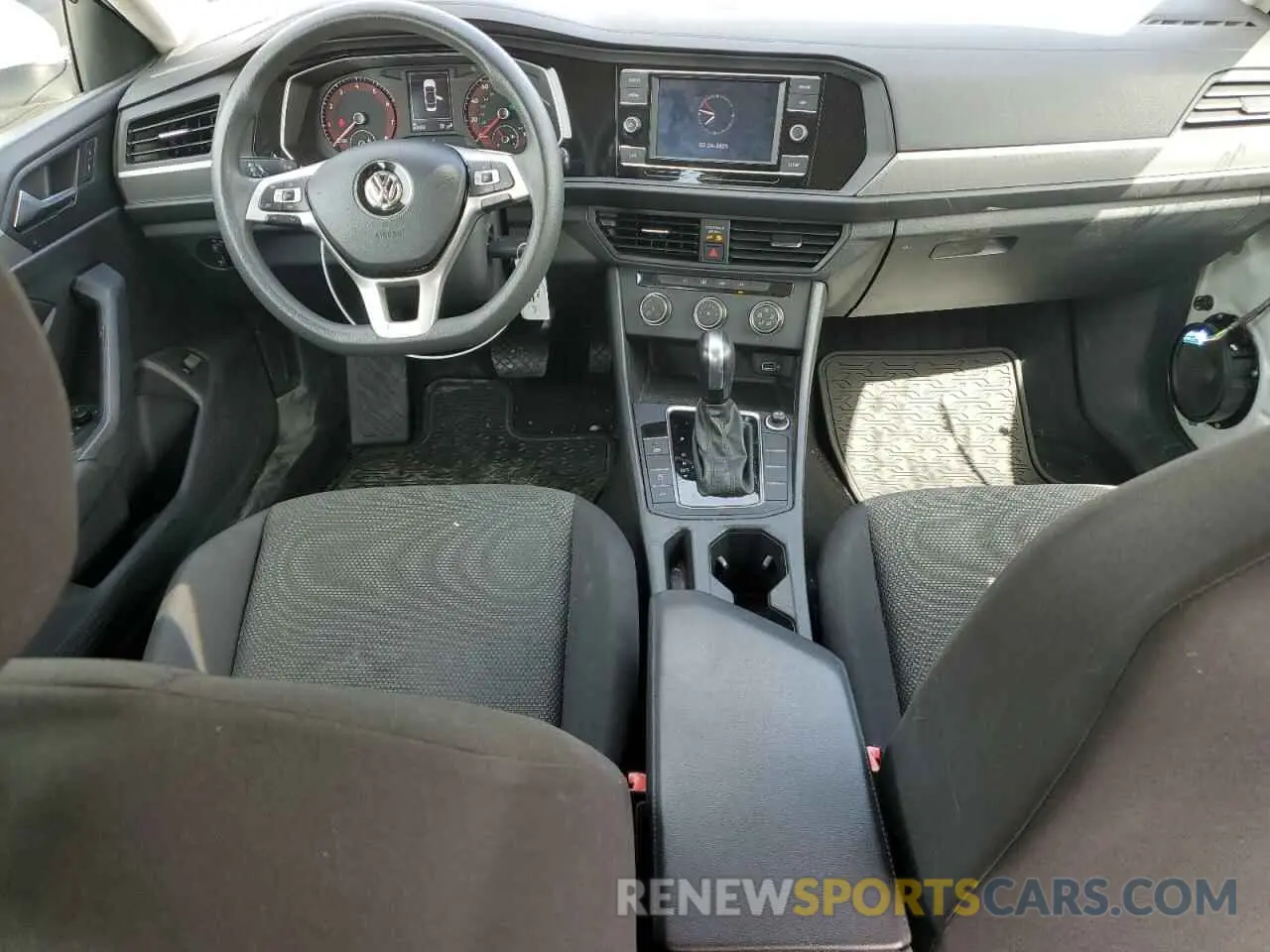 8 Photograph of a damaged car 3VWC57BU0KM027171 VOLKSWAGEN JETTA 2019