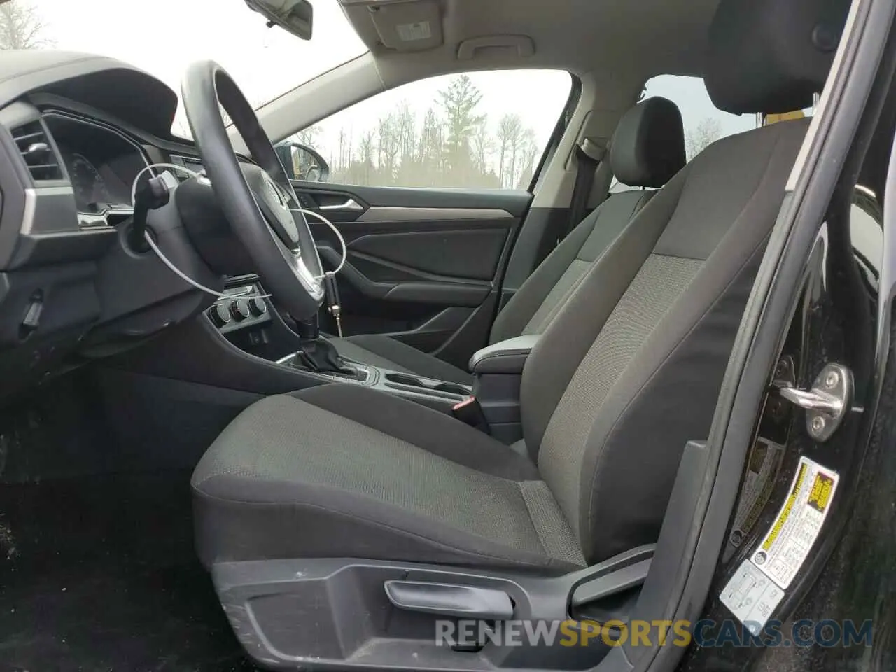 7 Photograph of a damaged car 3VWC57BU0KM042737 VOLKSWAGEN JETTA 2019