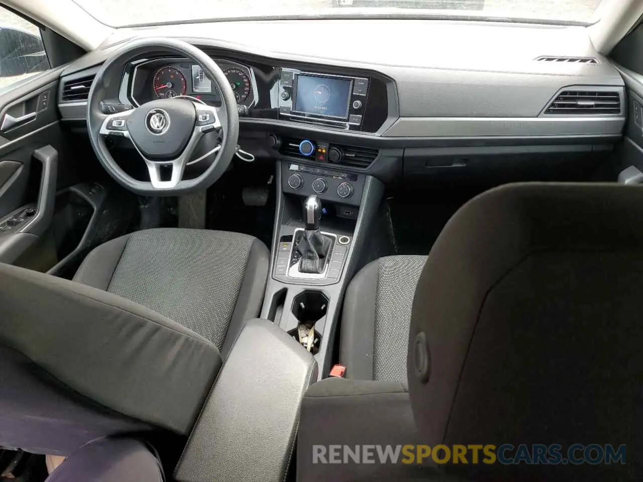 8 Photograph of a damaged car 3VWC57BU0KM042737 VOLKSWAGEN JETTA 2019