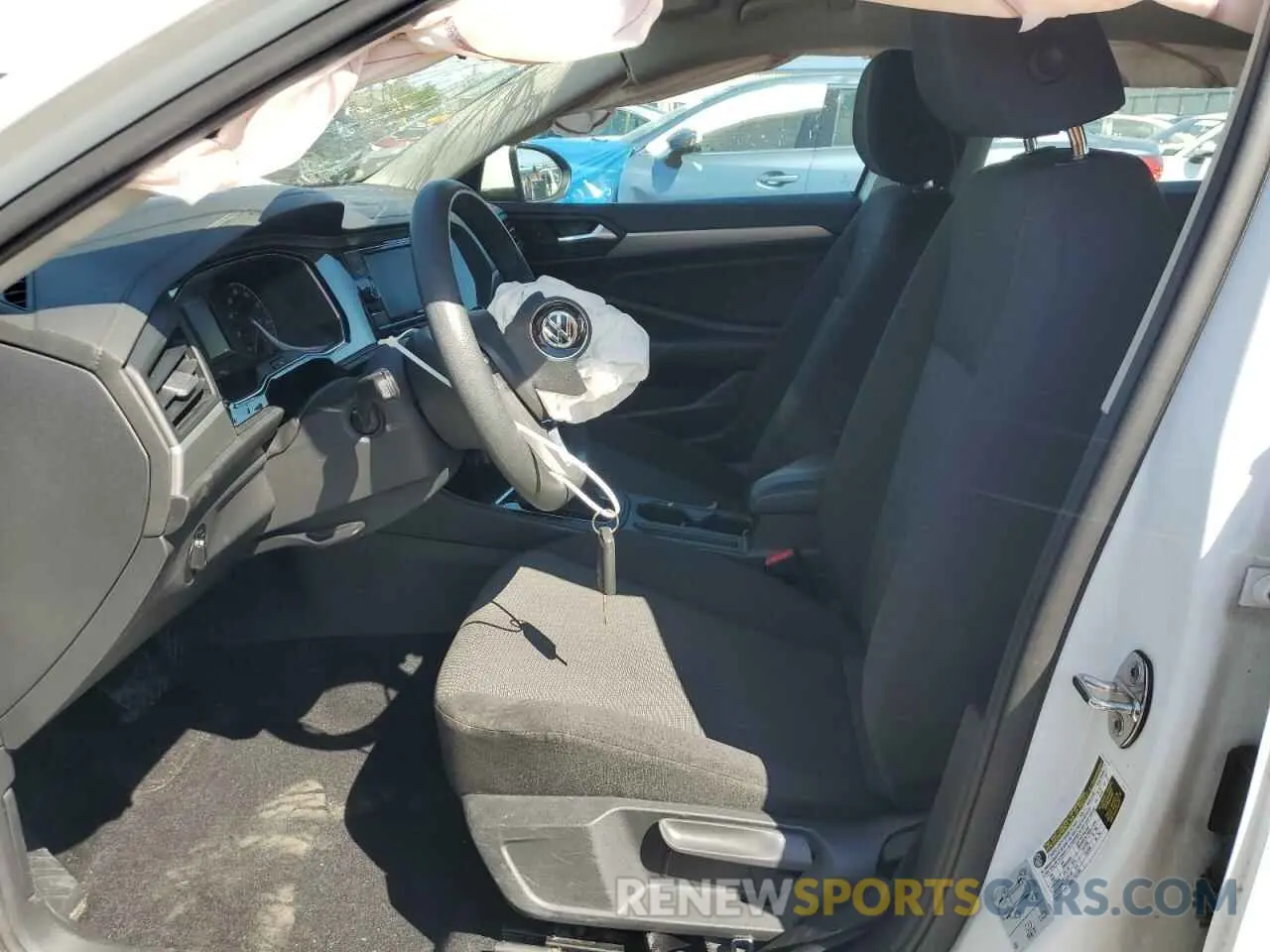 7 Photograph of a damaged car 3VWC57BU0KM060106 VOLKSWAGEN JETTA 2019
