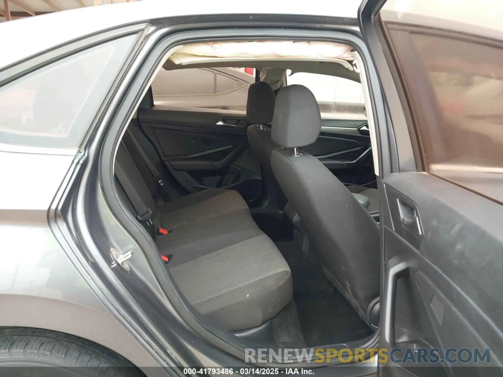 8 Photograph of a damaged car 3VWC57BU0KM074636 VOLKSWAGEN JETTA 2019