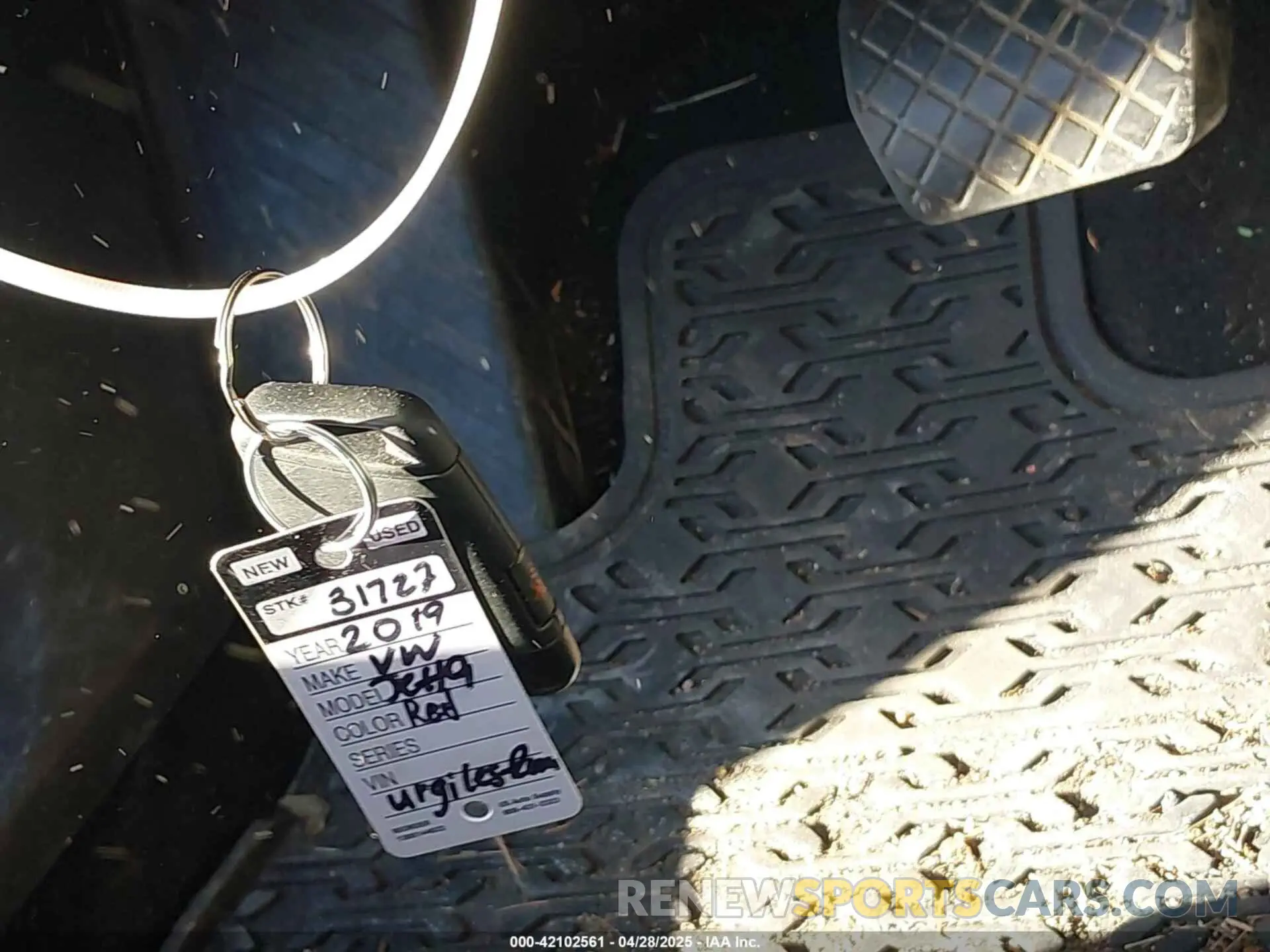 11 Photograph of a damaged car 3VWC57BU0KM104895 VOLKSWAGEN JETTA 2019