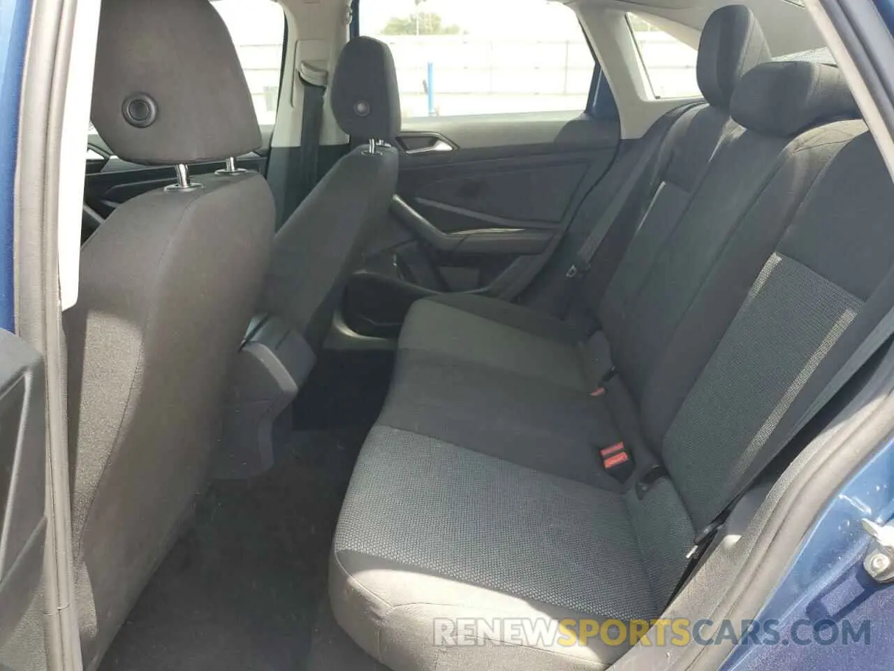 10 Photograph of a damaged car 3VWC57BU0KM108218 VOLKSWAGEN JETTA 2019
