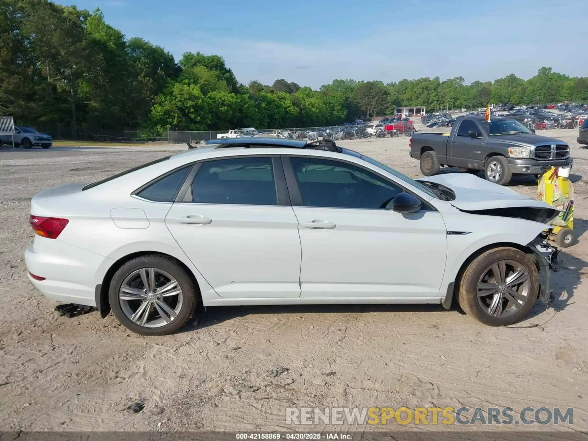 13 Photograph of a damaged car 3VWC57BU0KM111278 VOLKSWAGEN JETTA 2019