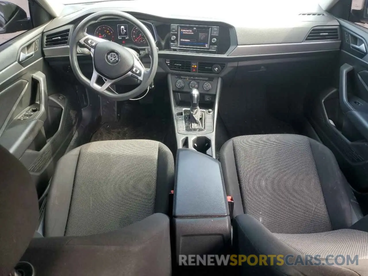8 Photograph of a damaged car 3VWC57BU0KM128338 VOLKSWAGEN JETTA 2019