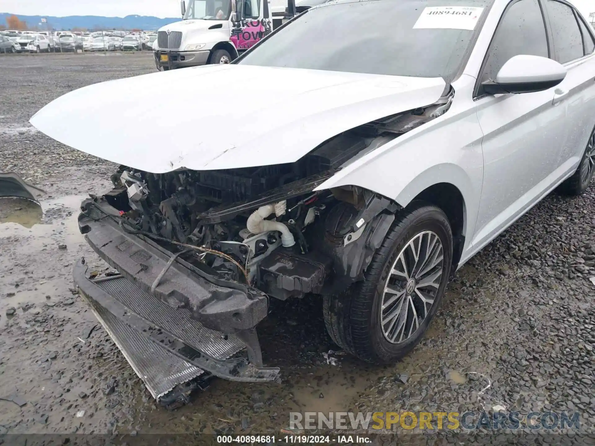 6 Photograph of a damaged car 3VWC57BU0KM140568 VOLKSWAGEN JETTA 2019