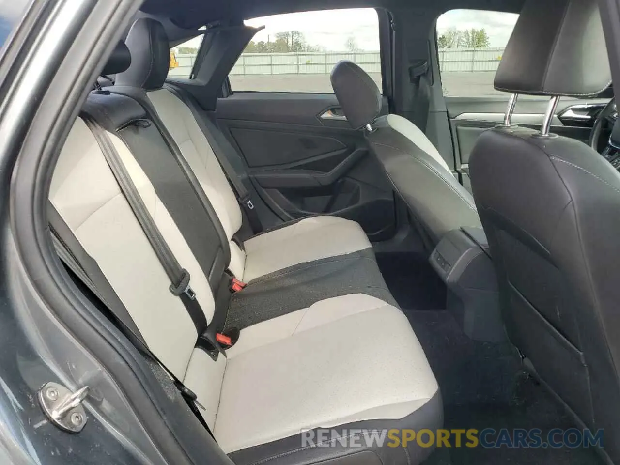 11 Photograph of a damaged car 3VWC57BU0KM168127 VOLKSWAGEN JETTA 2019