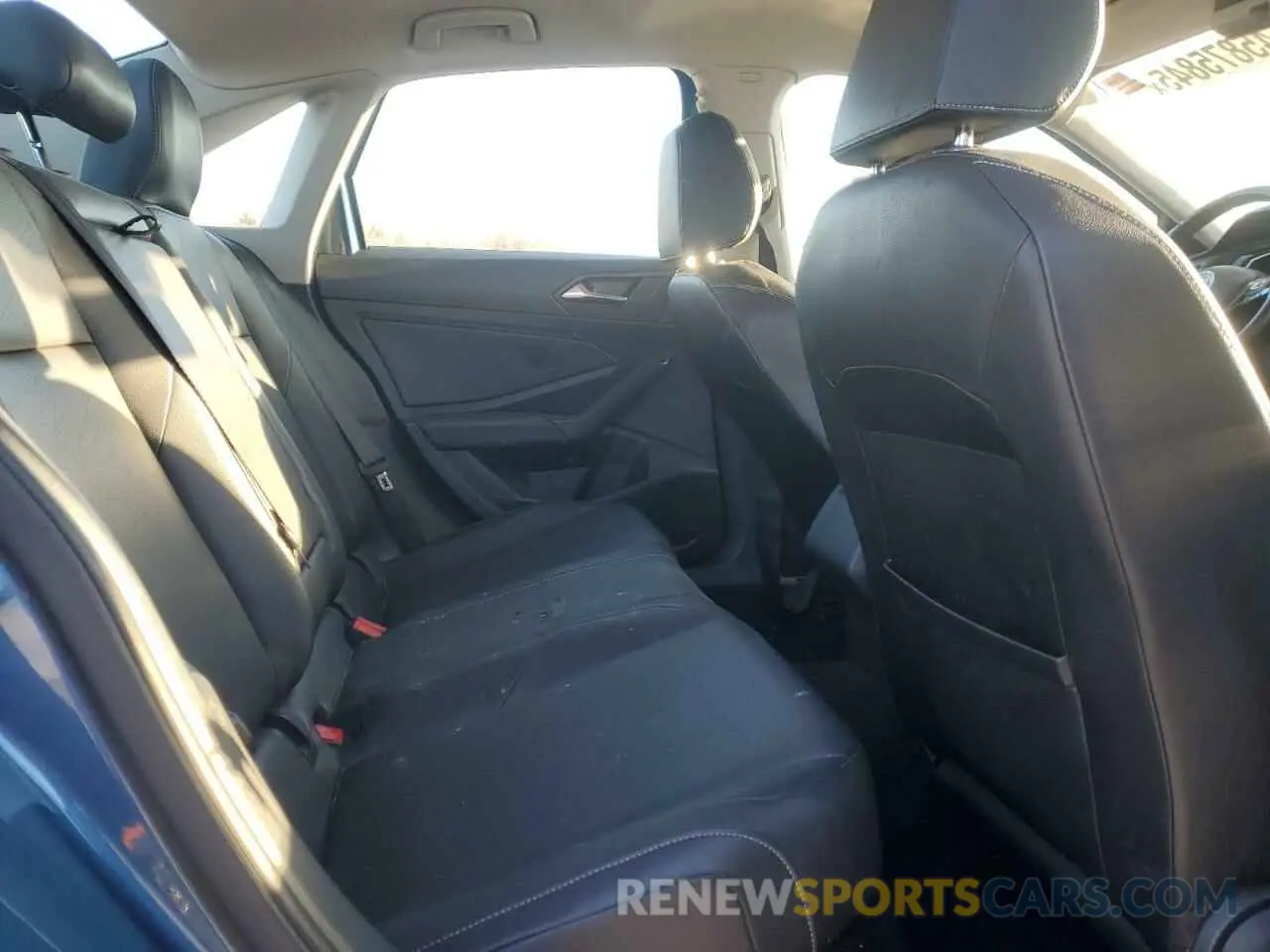10 Photograph of a damaged car 3VWC57BU0KM191715 VOLKSWAGEN JETTA 2019