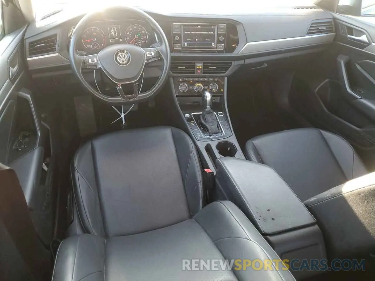 8 Photograph of a damaged car 3VWC57BU0KM191715 VOLKSWAGEN JETTA 2019