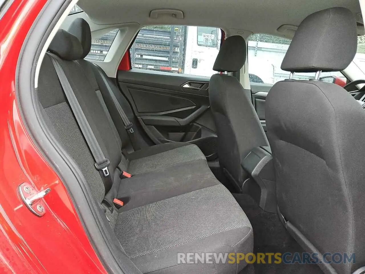 10 Photograph of a damaged car 3VWC57BU0KM208092 VOLKSWAGEN JETTA 2019