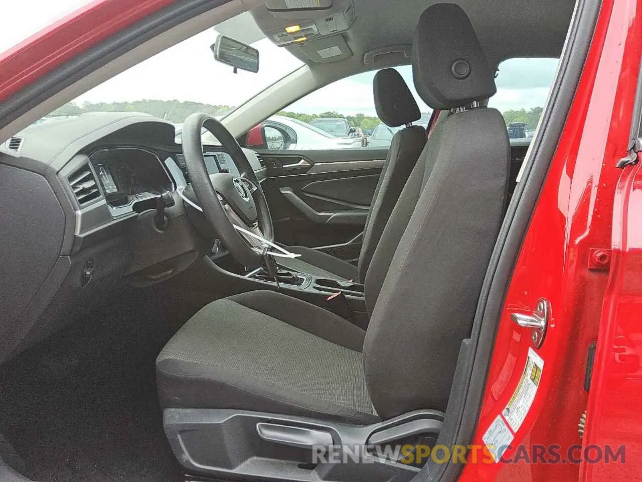 7 Photograph of a damaged car 3VWC57BU0KM208092 VOLKSWAGEN JETTA 2019