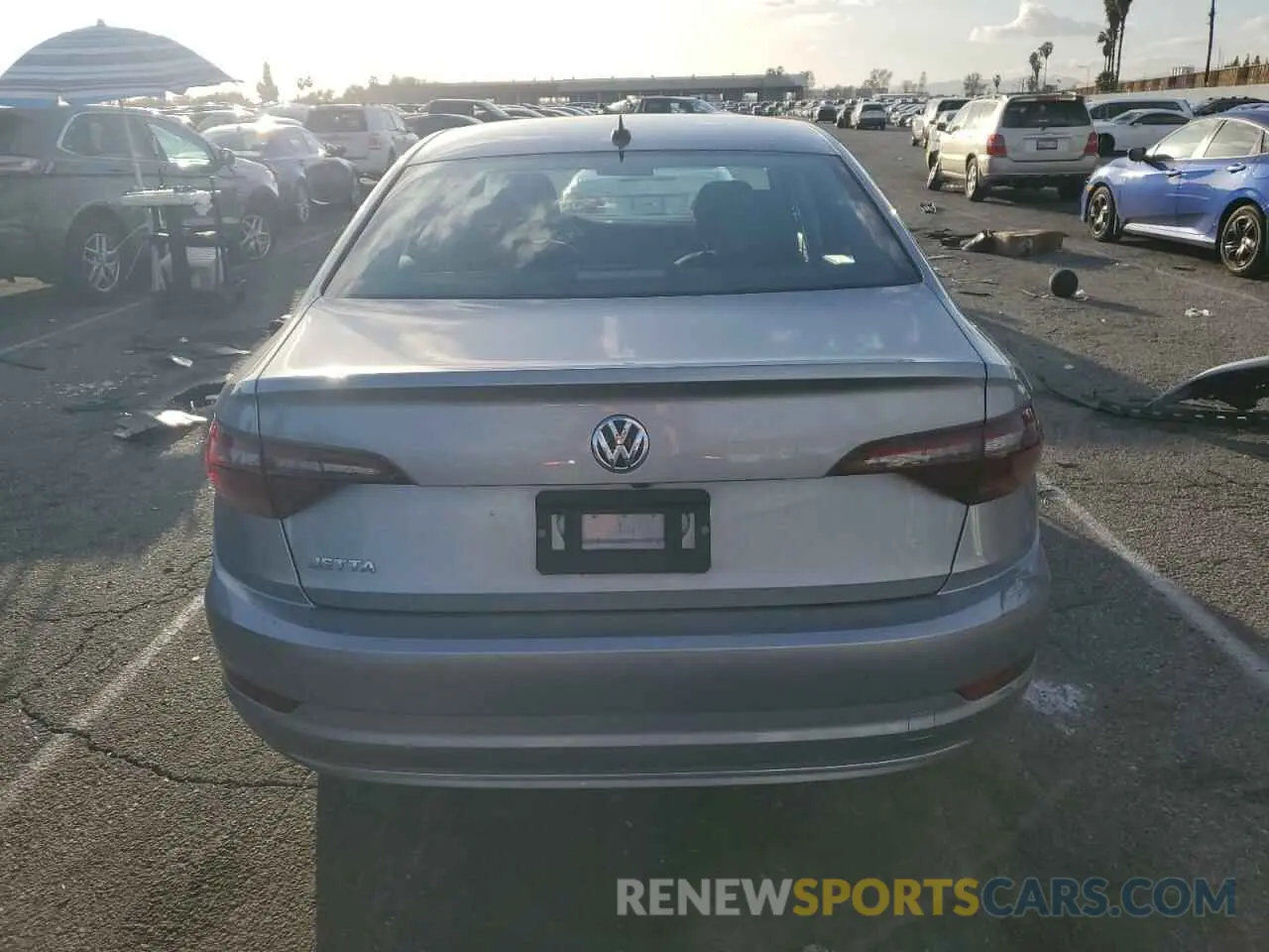 6 Photograph of a damaged car 3VWC57BU0KM221439 VOLKSWAGEN JETTA 2019