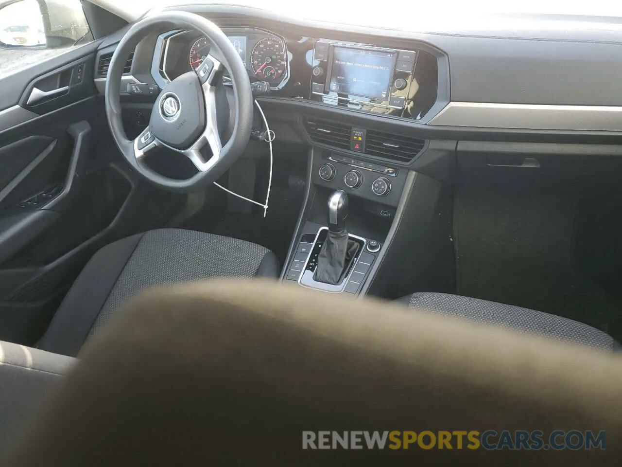 8 Photograph of a damaged car 3VWC57BU0KM221439 VOLKSWAGEN JETTA 2019
