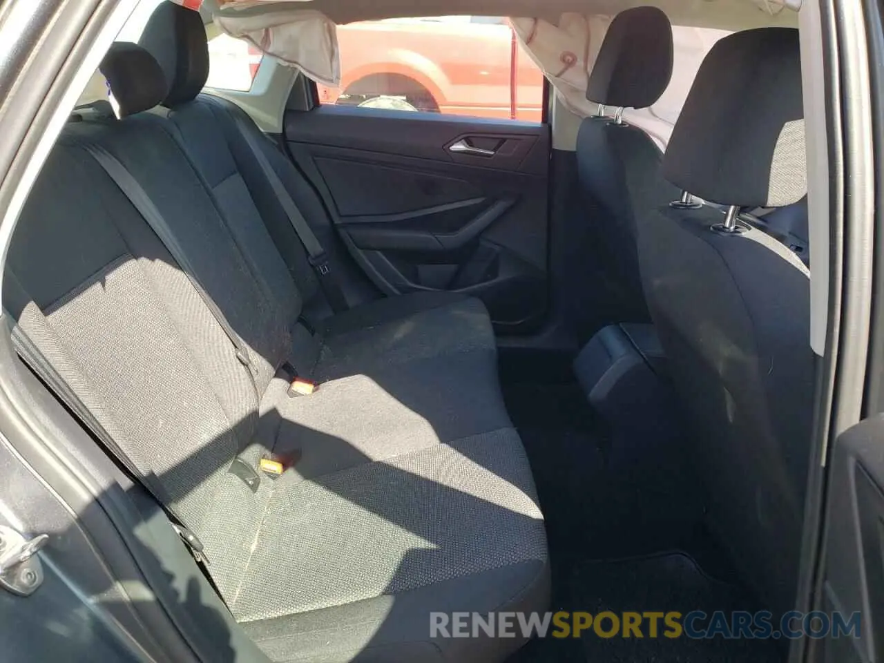 10 Photograph of a damaged car 3VWC57BU0KM233994 VOLKSWAGEN JETTA 2019