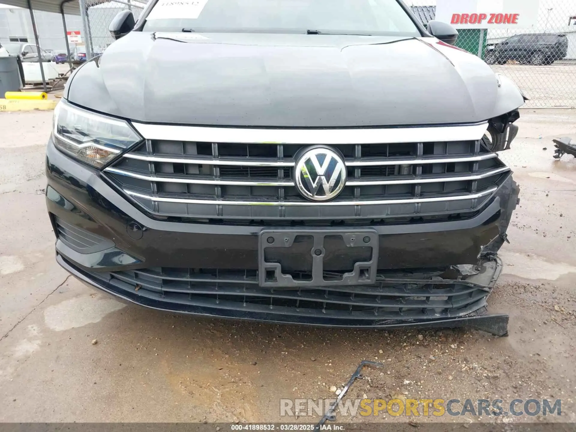 19 Photograph of a damaged car 3VWC57BU1KM033688 VOLKSWAGEN JETTA 2019