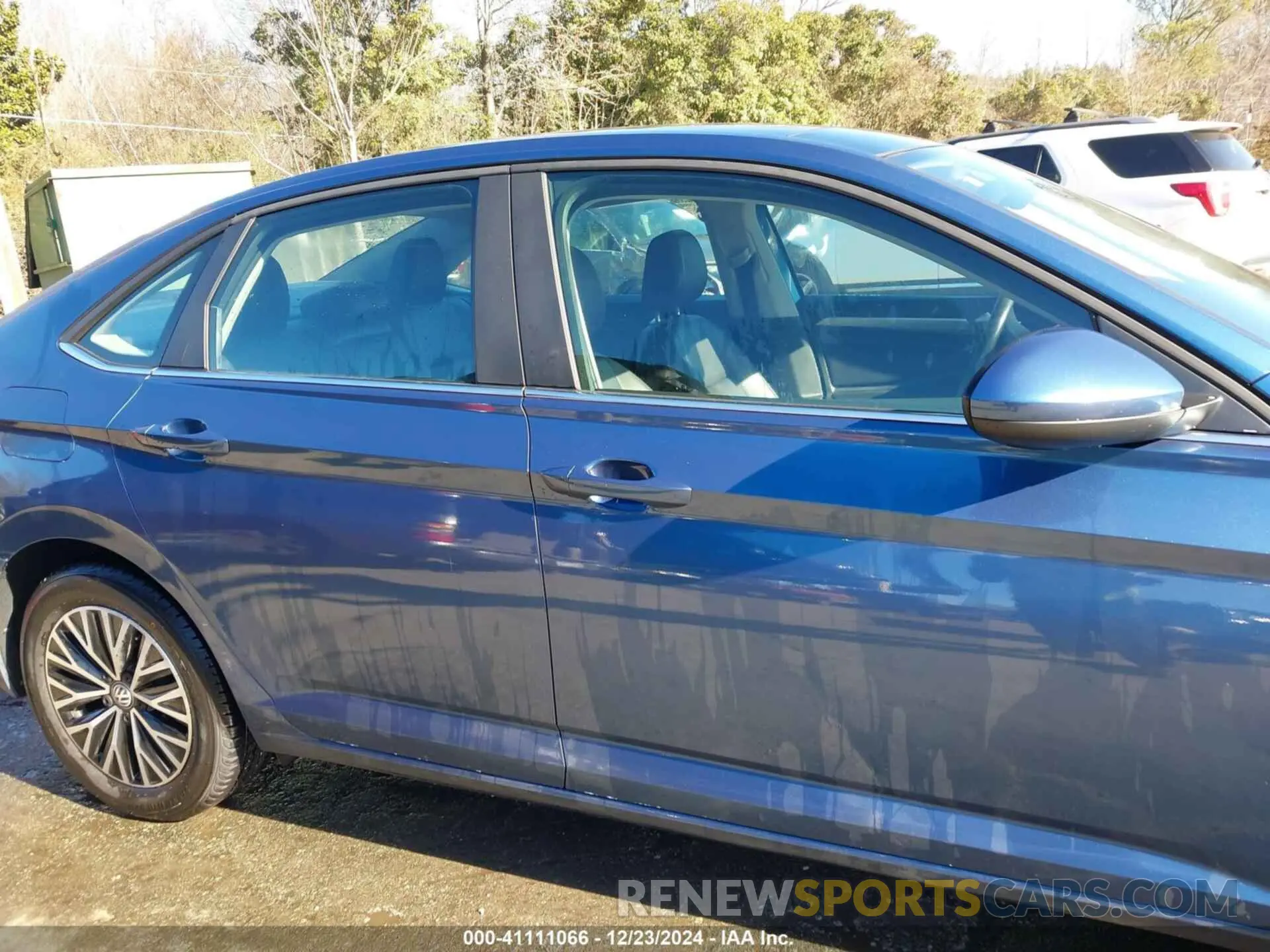14 Photograph of a damaged car 3VWC57BU1KM051110 VOLKSWAGEN JETTA 2019