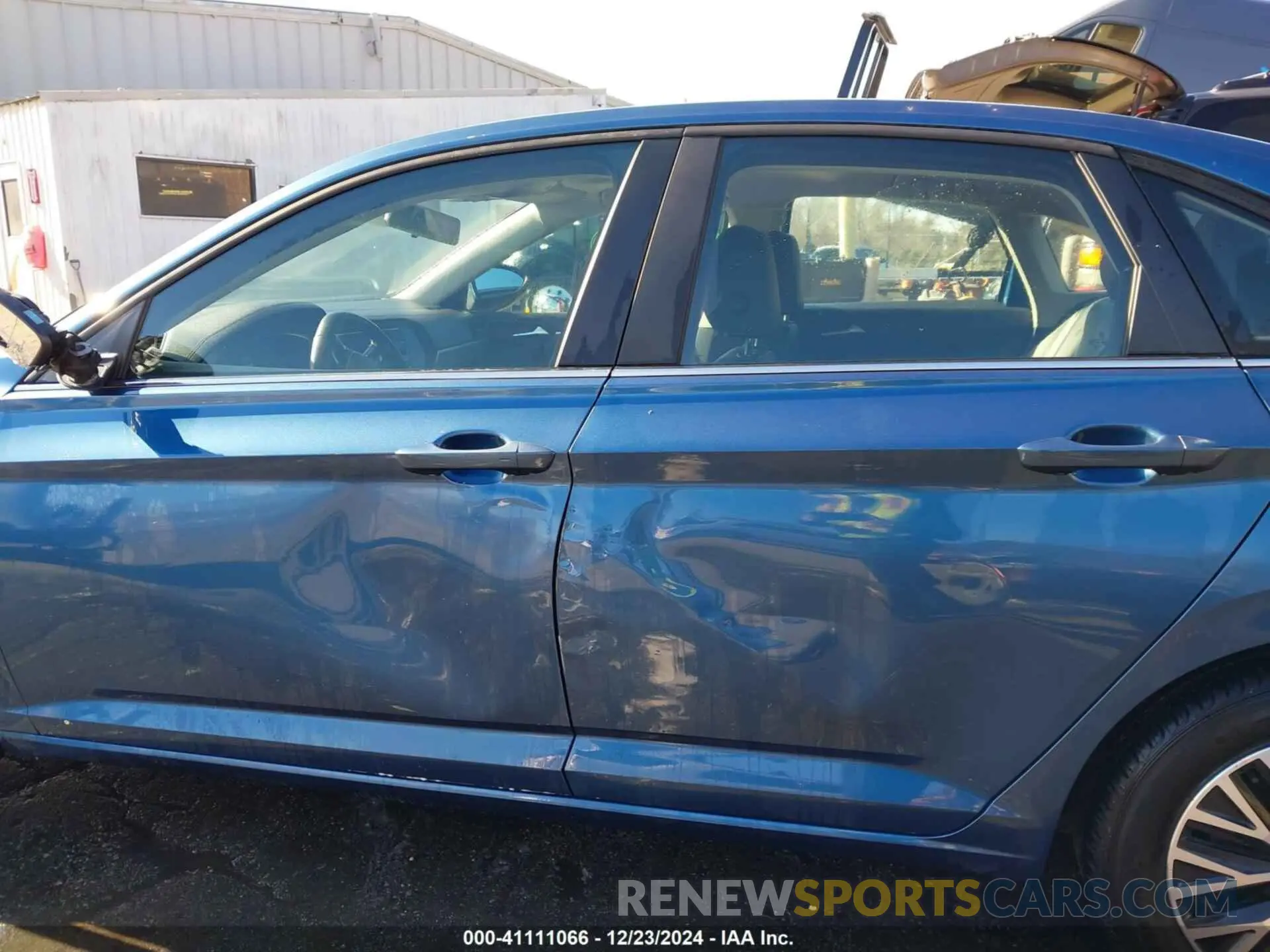 15 Photograph of a damaged car 3VWC57BU1KM051110 VOLKSWAGEN JETTA 2019