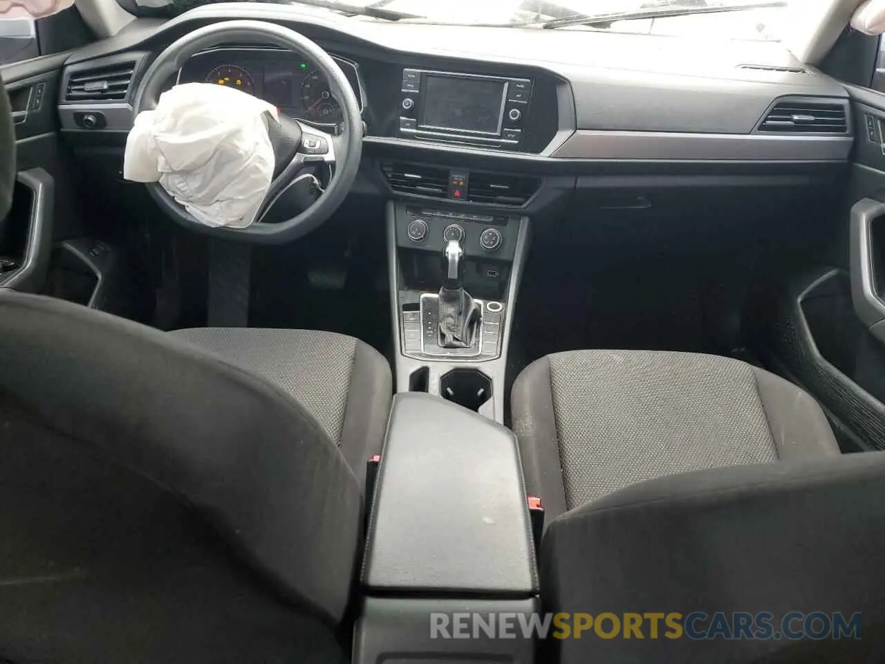 8 Photograph of a damaged car 3VWC57BU1KM059840 VOLKSWAGEN JETTA 2019