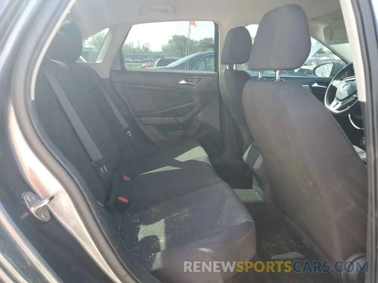 10 Photograph of a damaged car 3VWC57BU1KM060986 VOLKSWAGEN JETTA 2019